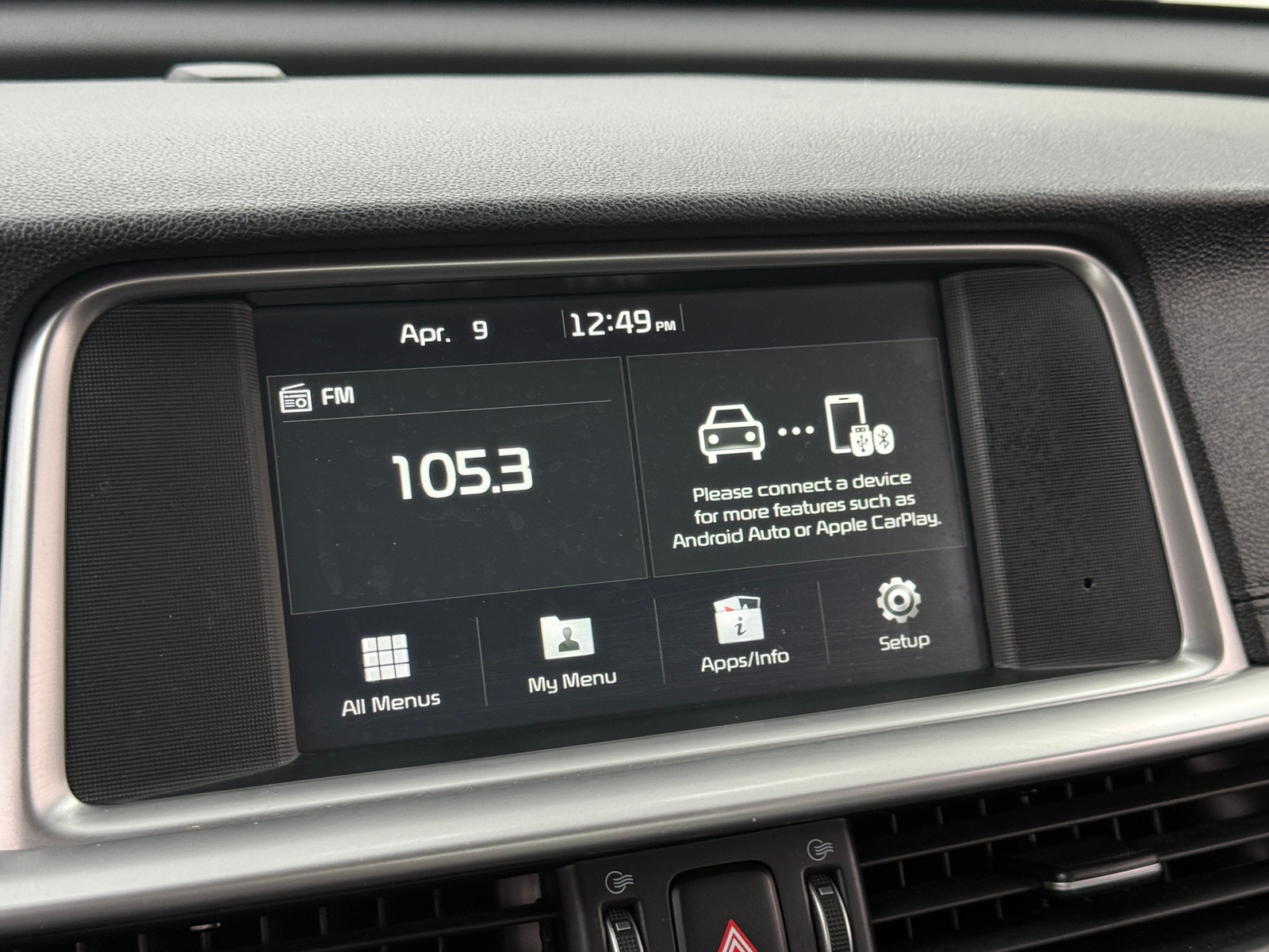 Thumbnail: 2020 Kia Optima - 4