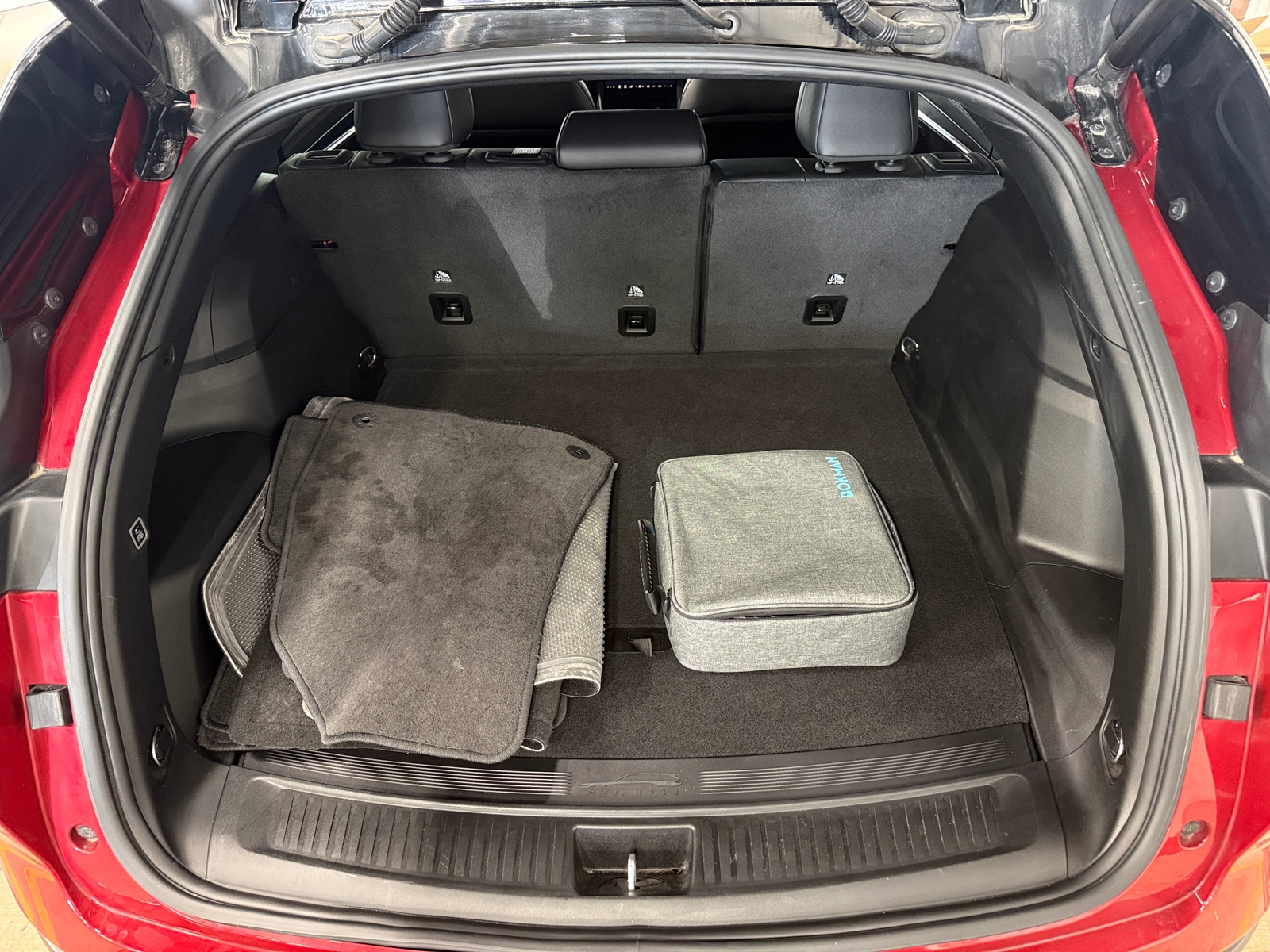 Thumbnail: 2025 Jeep Wagoneer S - 6