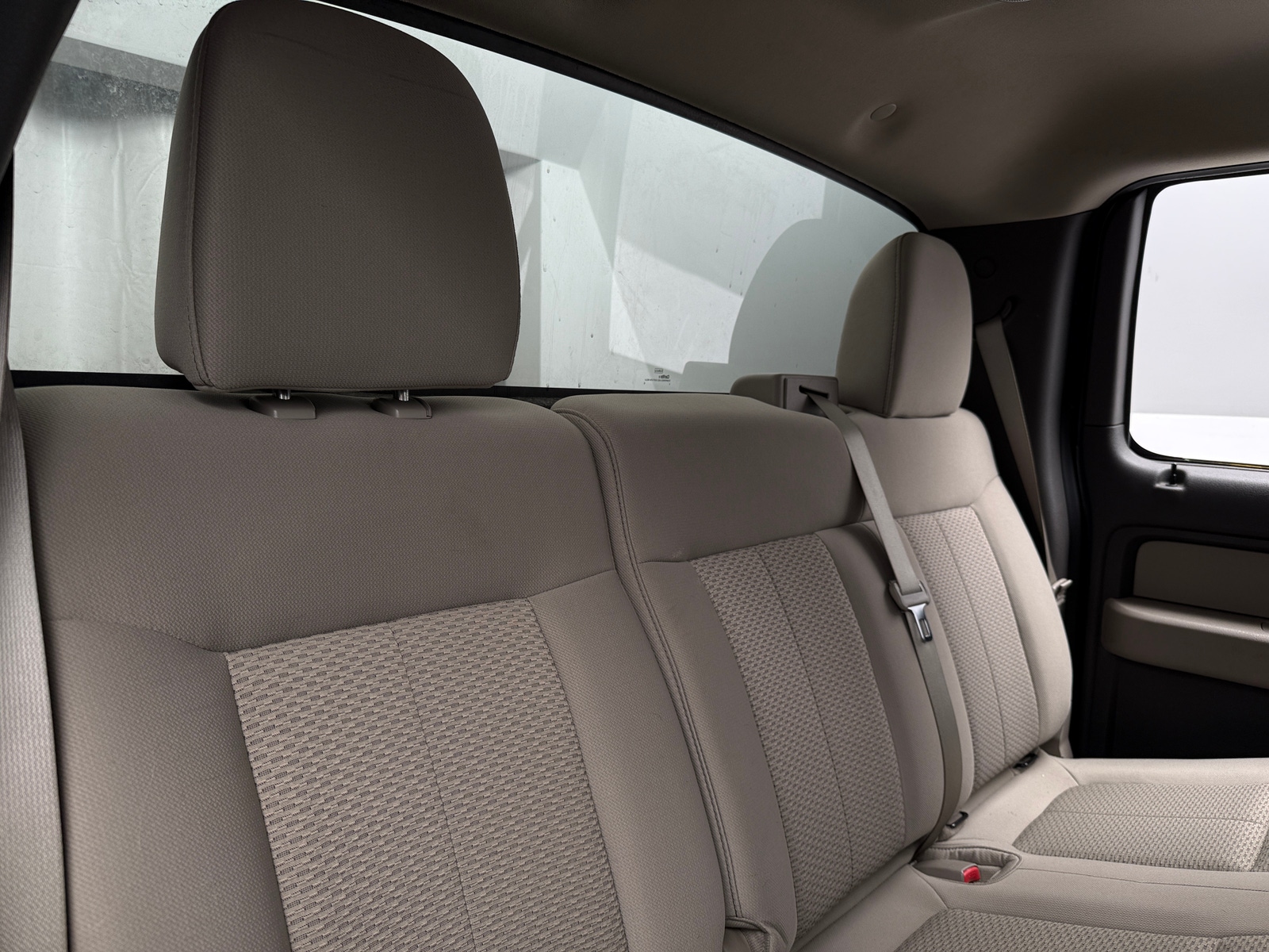 Thumbnail: 2010 Ford Econoline - 6