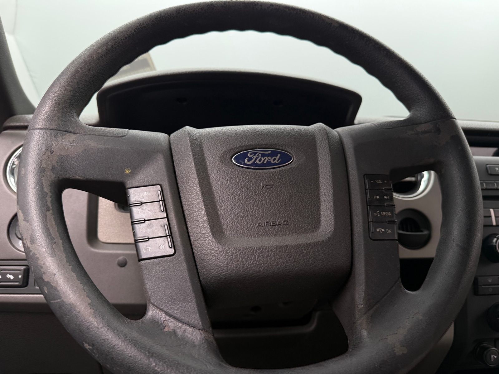 Thumbnail: 2010 Ford Econoline - 5