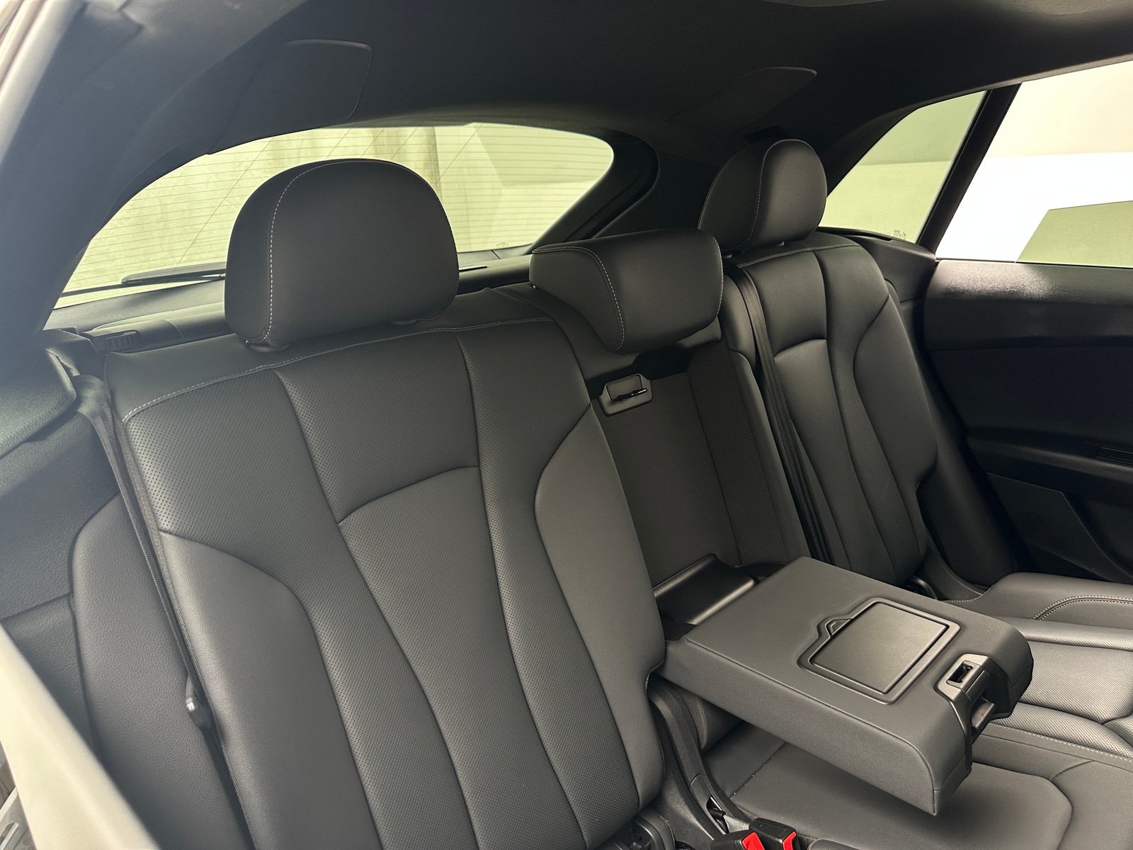 Thumbnail: 2019 Audi Q8 - 5