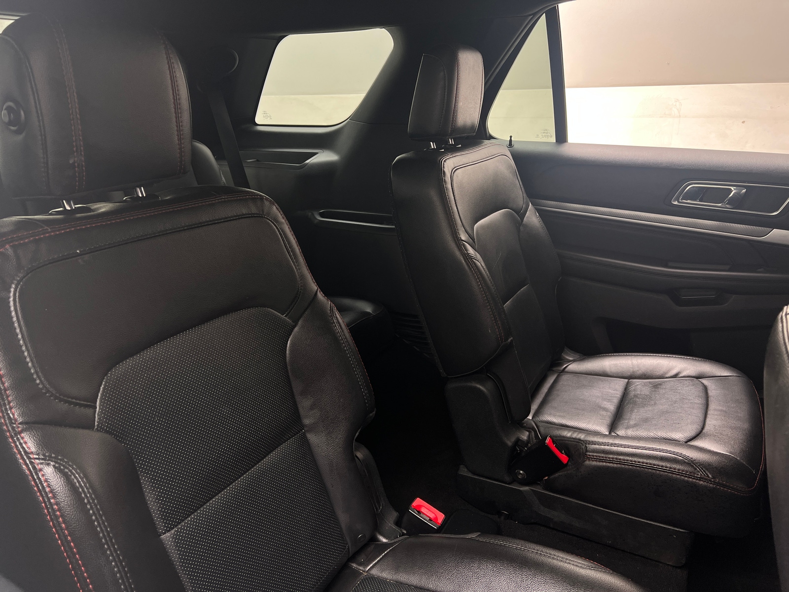 Thumbnail: 2018 Ford Explorer - 5