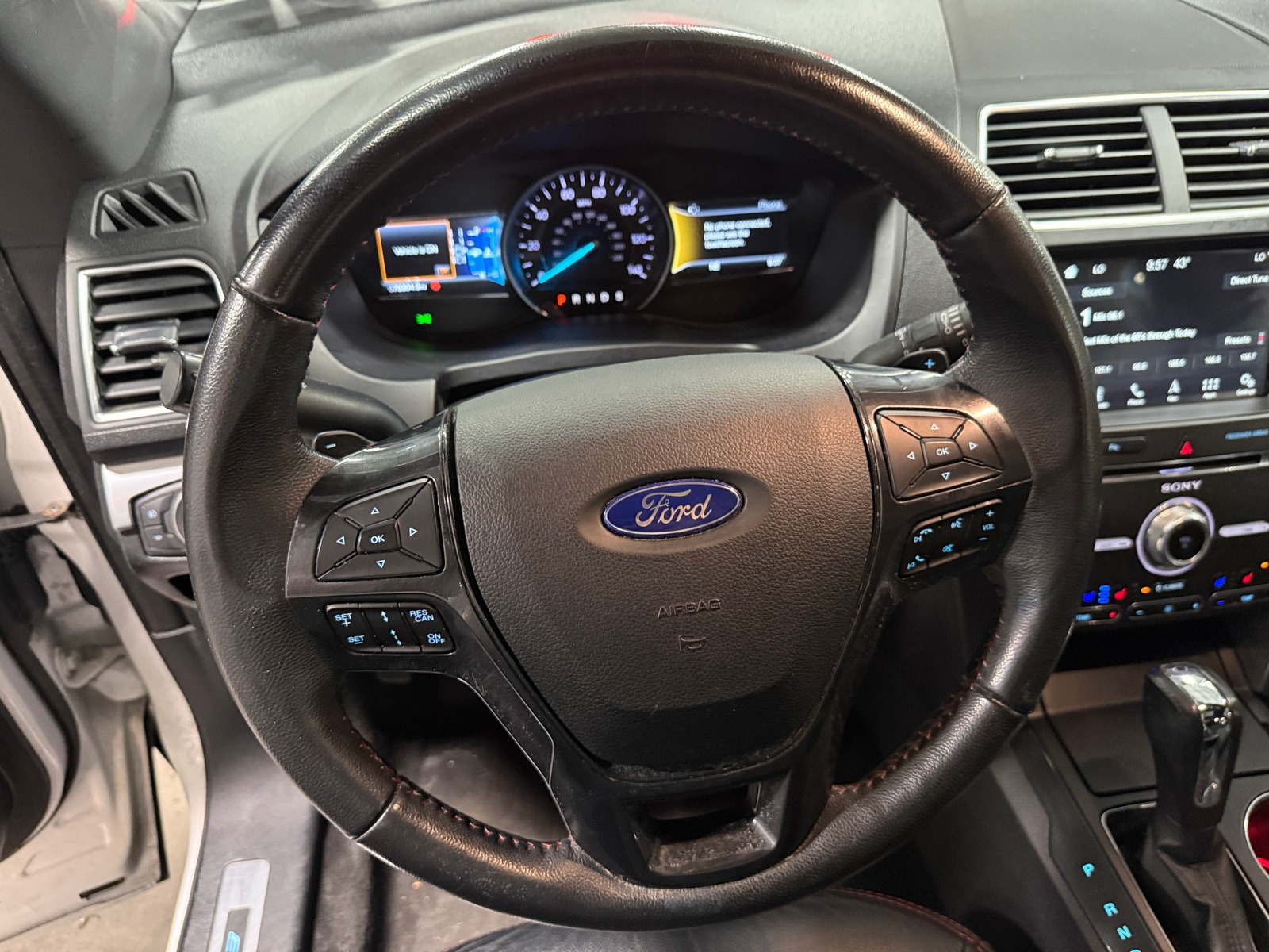 Thumbnail: 2018 Ford Explorer - 4