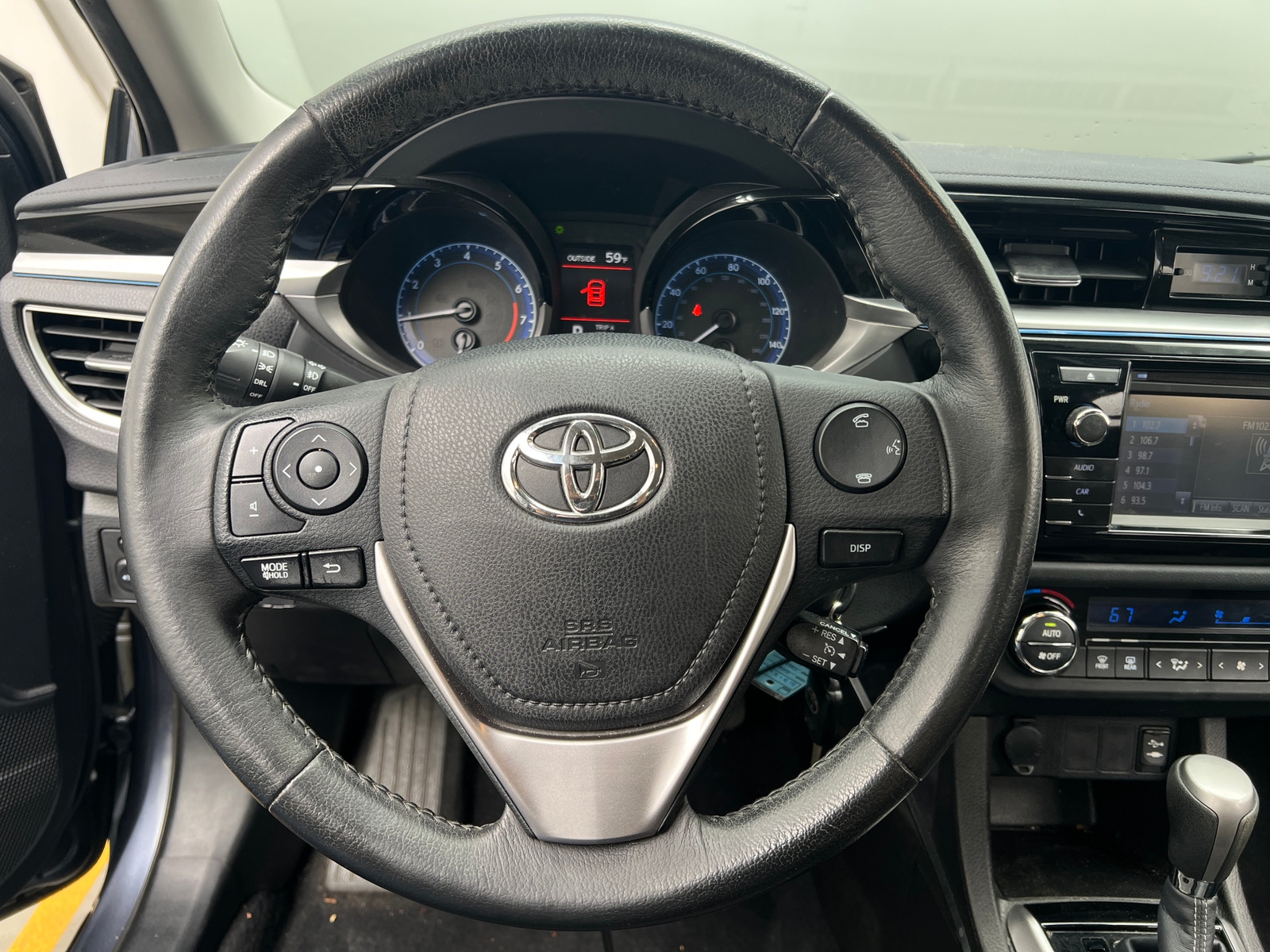 Thumbnail: 2015 Toyota Corolla - 5