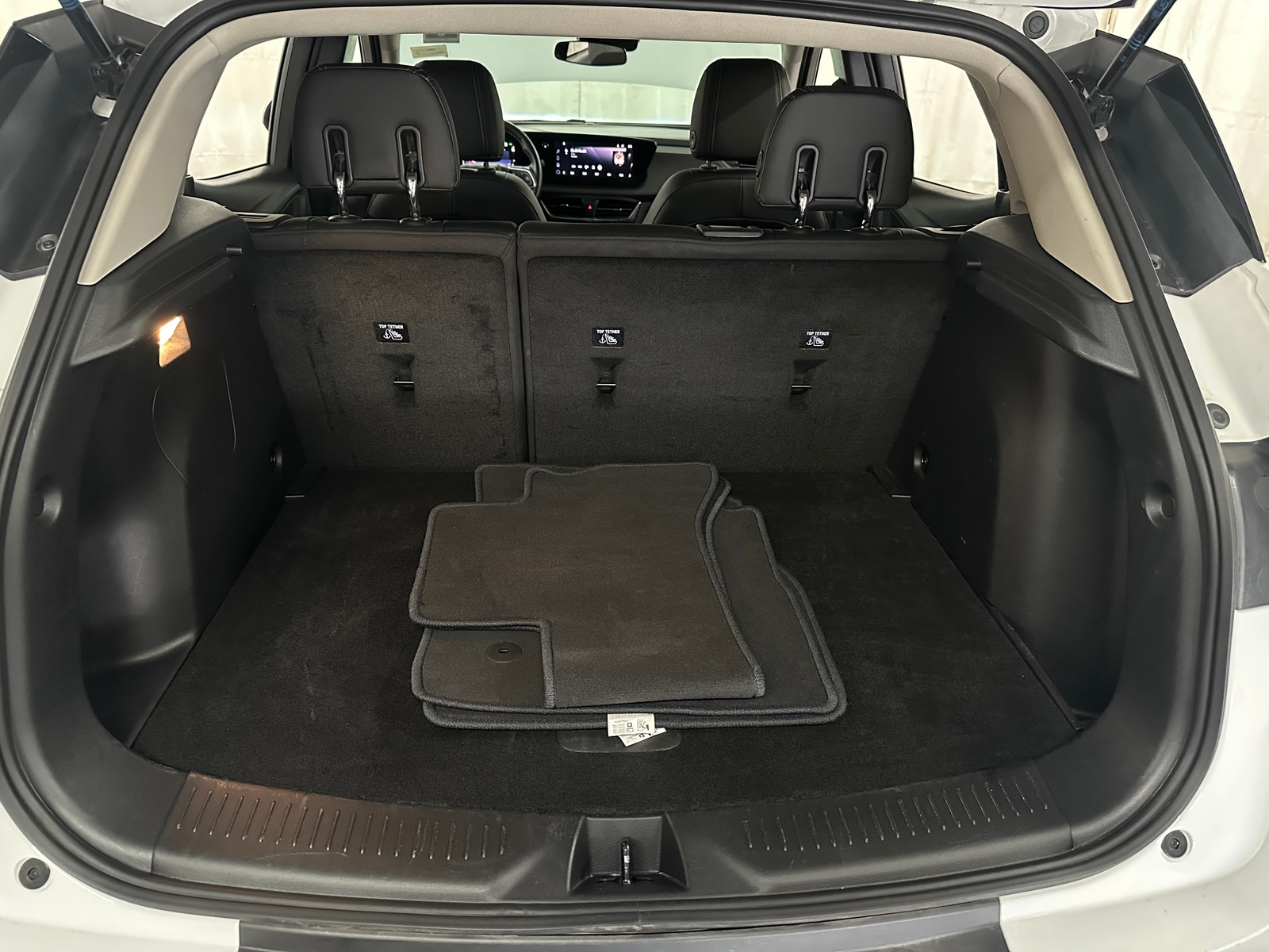 Thumbnail: 2025 Buick Encore GX - 6