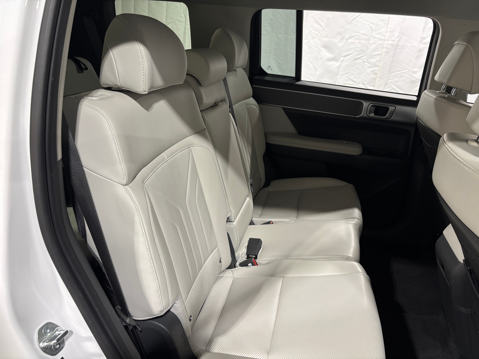 Thumbnail: 2025 Hyundai Santa Fe - 5