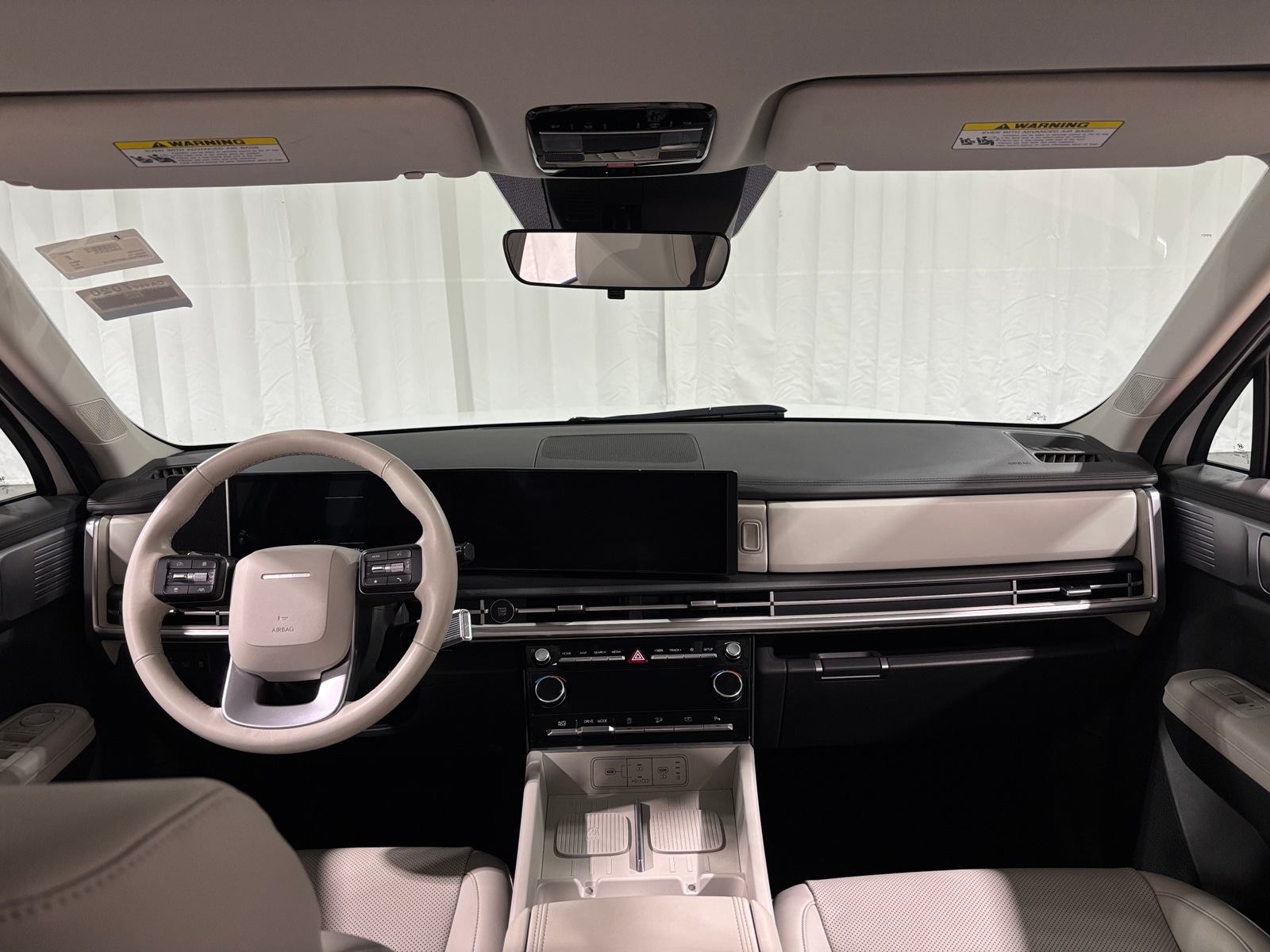 Thumbnail: 2025 Hyundai Santa Fe - 2