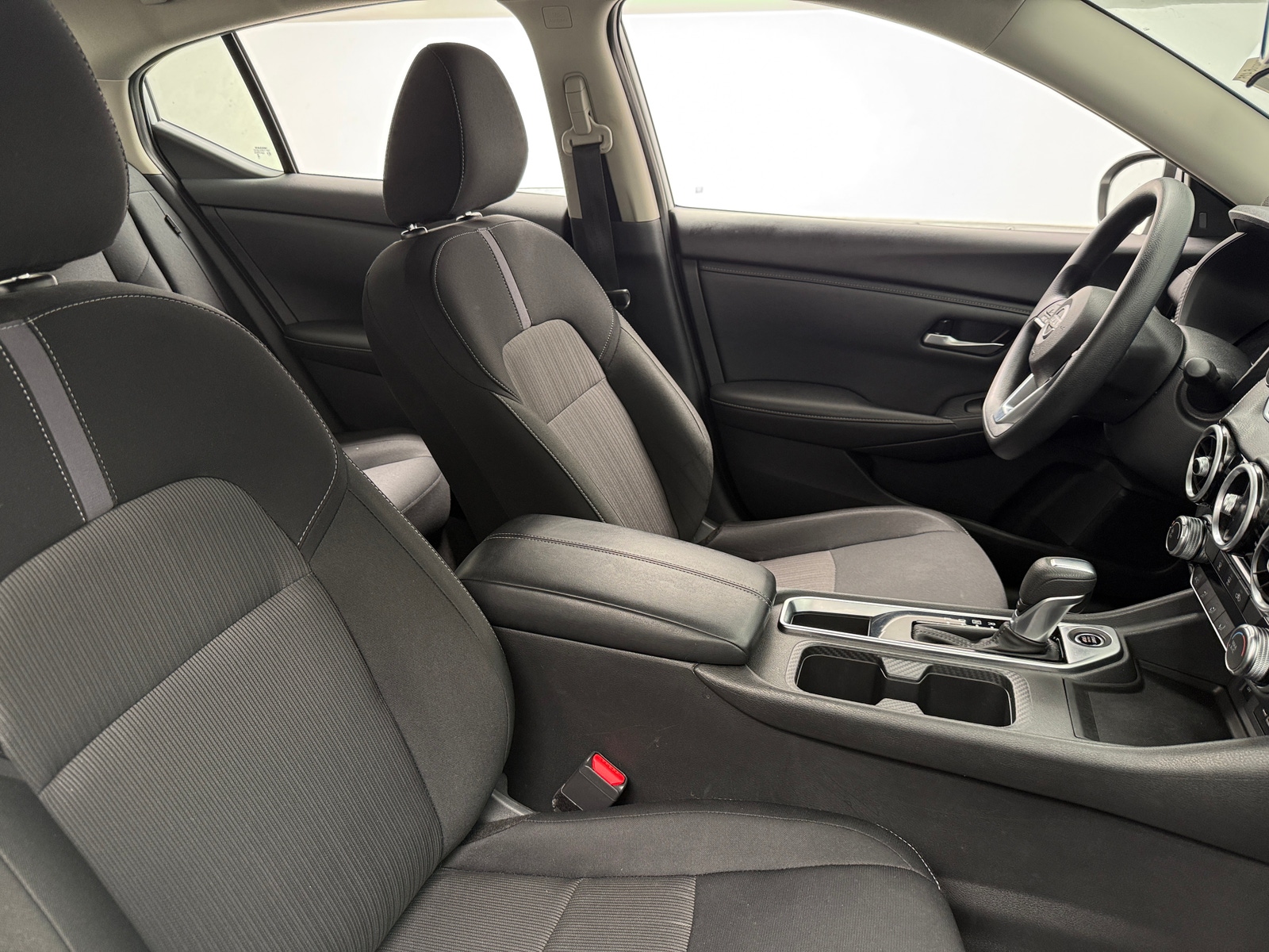 Thumbnail: 2025 Nissan Sentra - 2