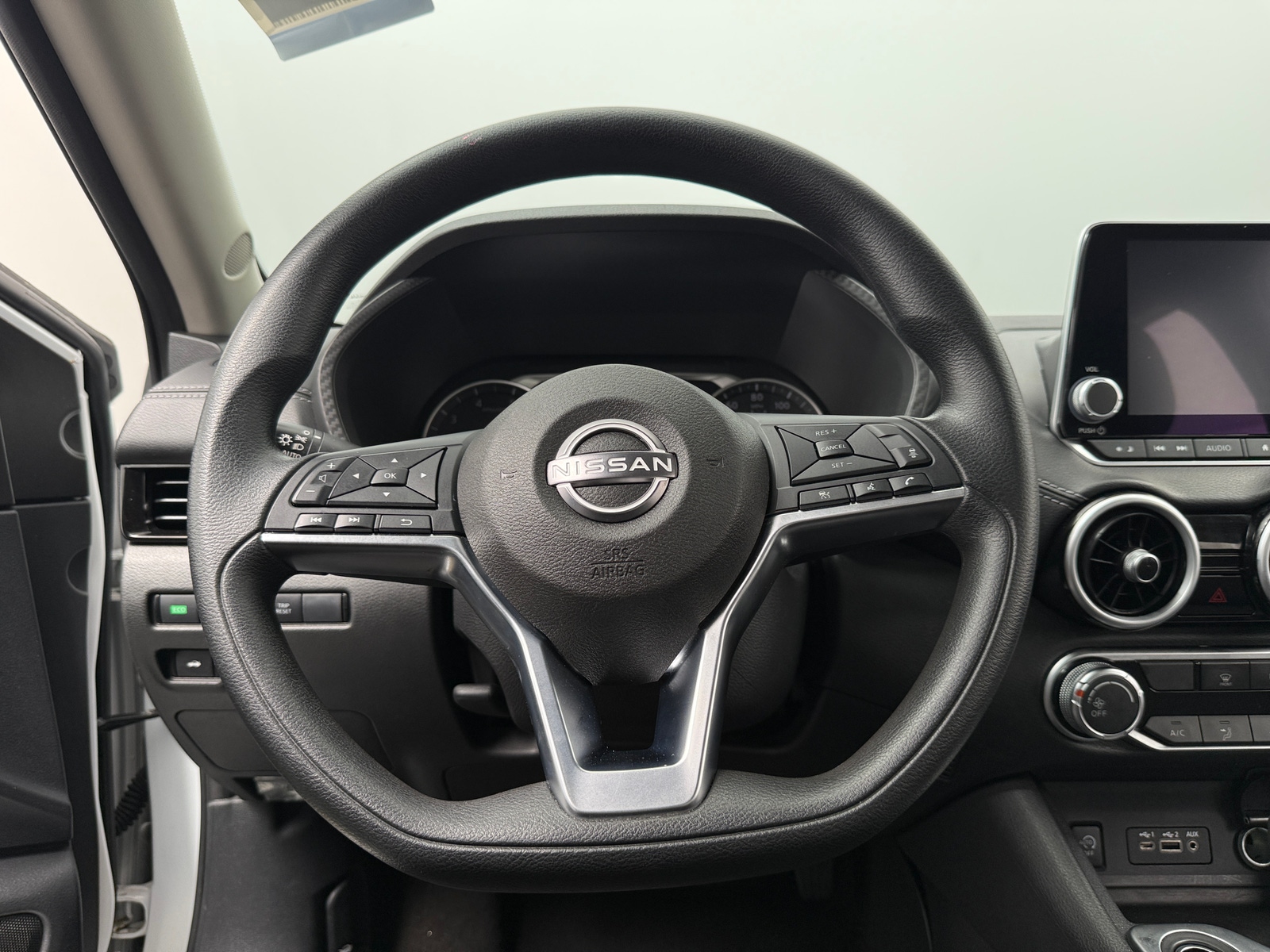 Thumbnail: 2025 Nissan Sentra - 5