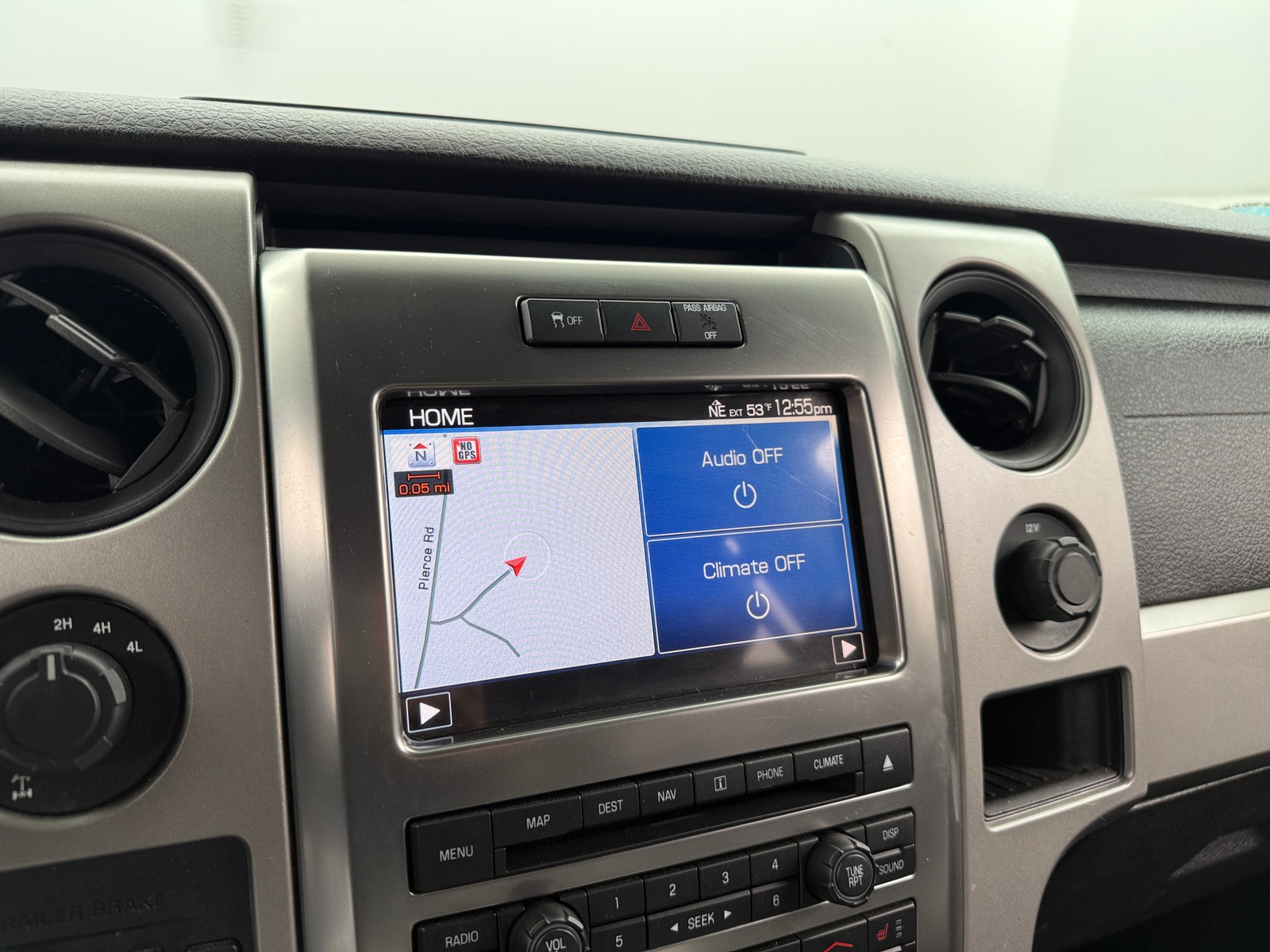 Thumbnail: 2012 Ford Econoline - 3