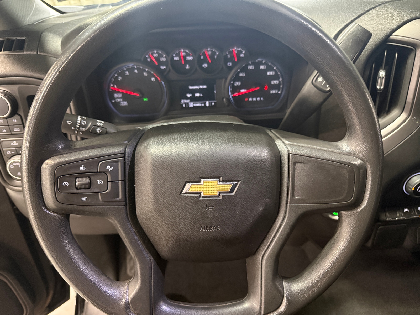 Thumbnail: 2022 Chevrolet Silverado 1500 - 5