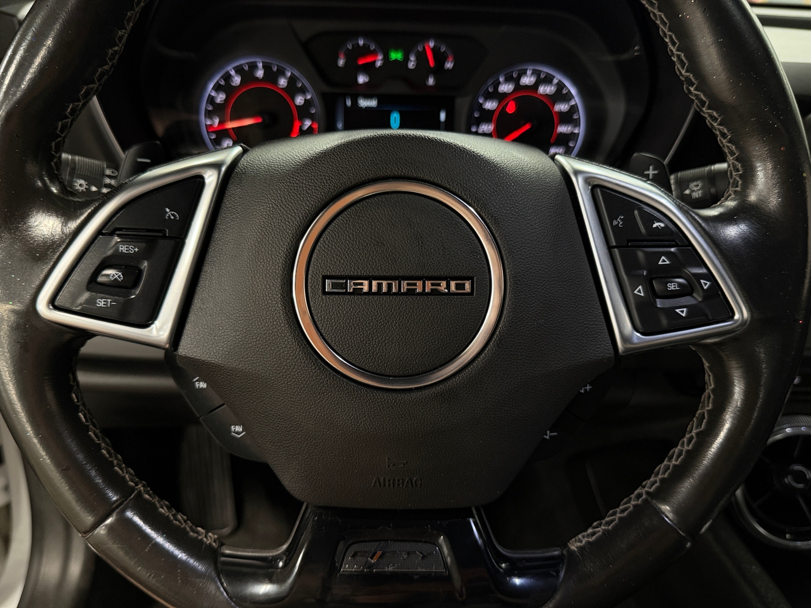 Thumbnail: 2017 Chevrolet Camaro - 4