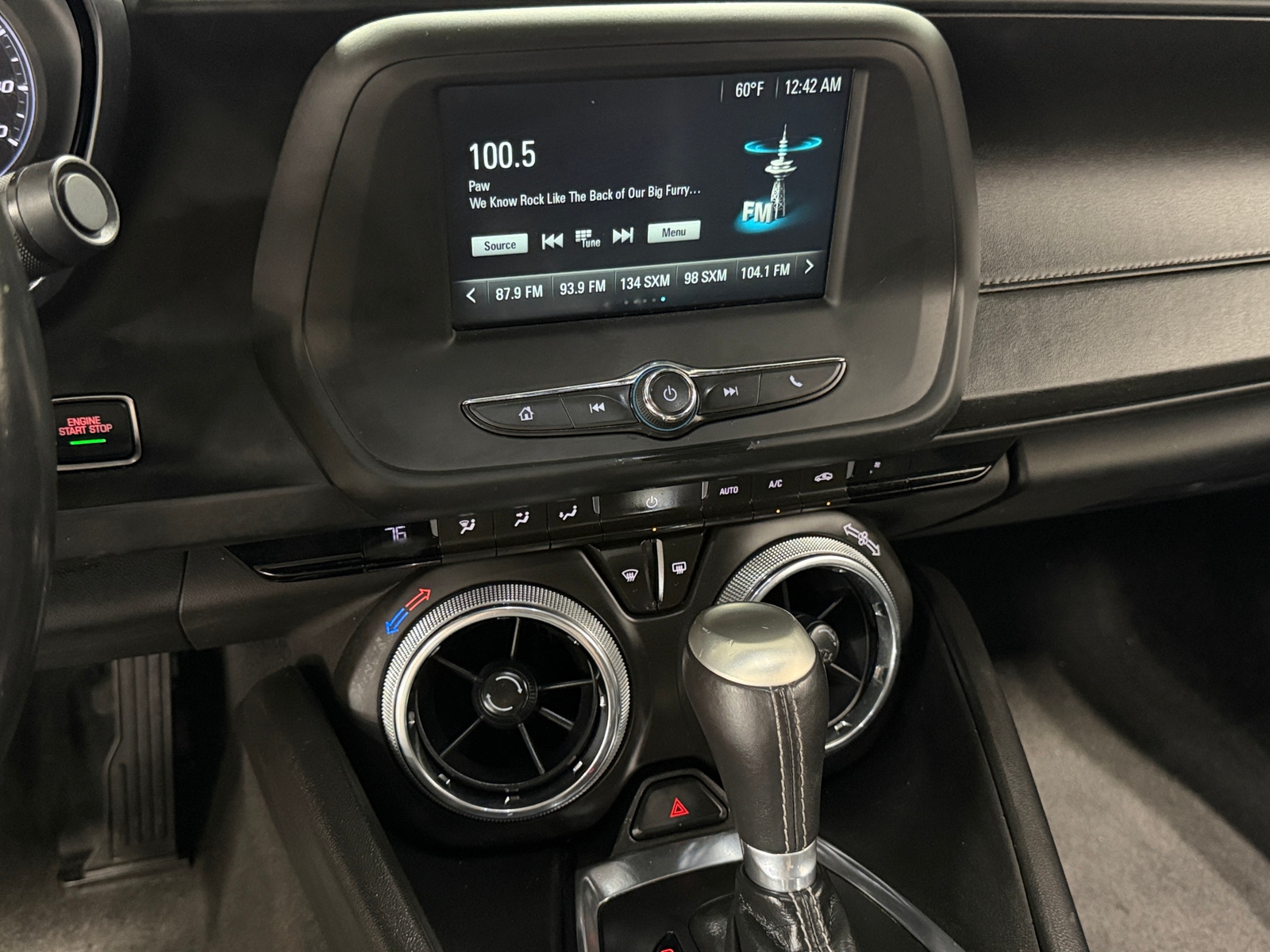 Thumbnail: 2017 Chevrolet Camaro - 3