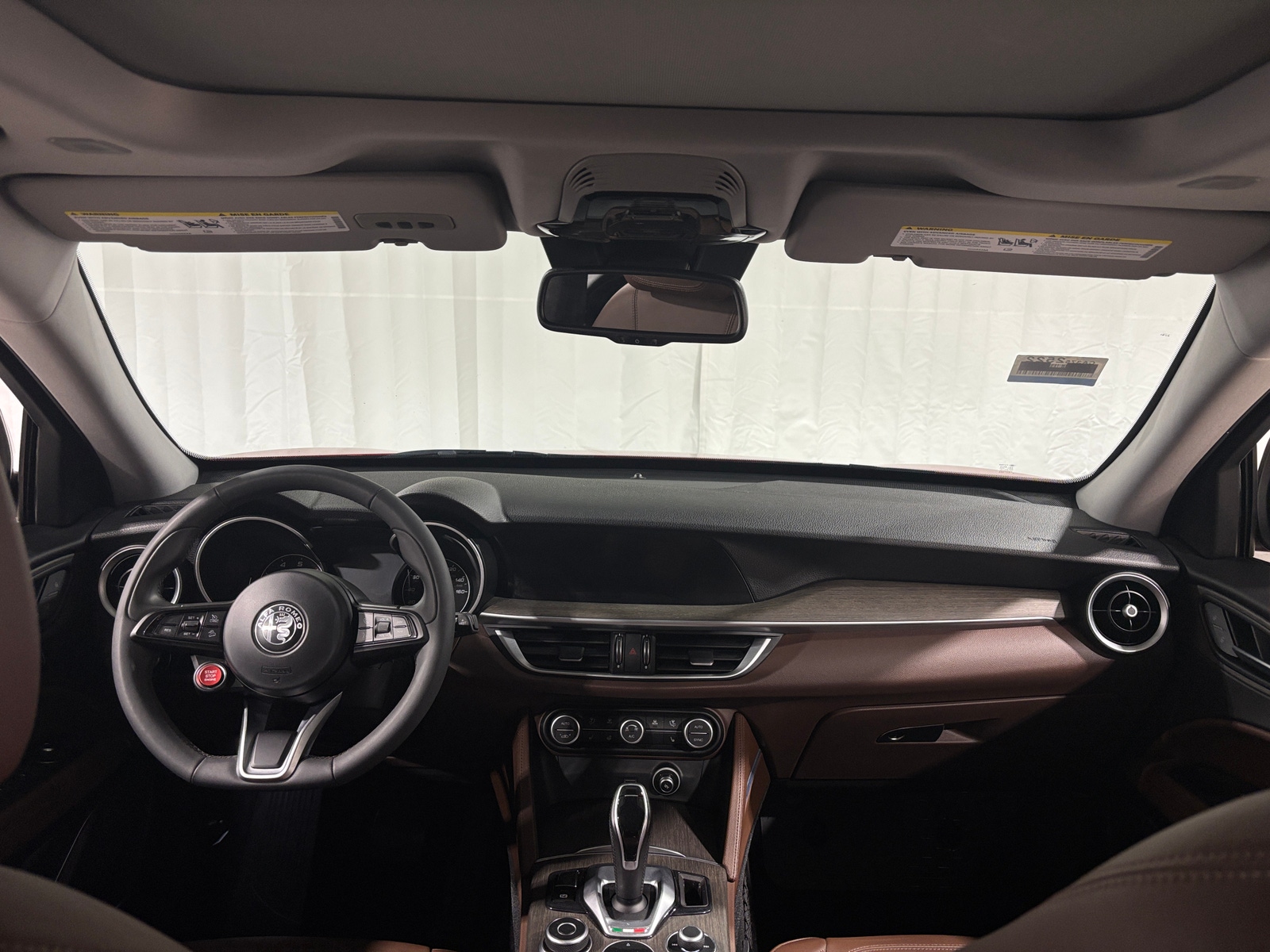 Thumbnail: 2021 Alfa Romeo Stelvio - 2