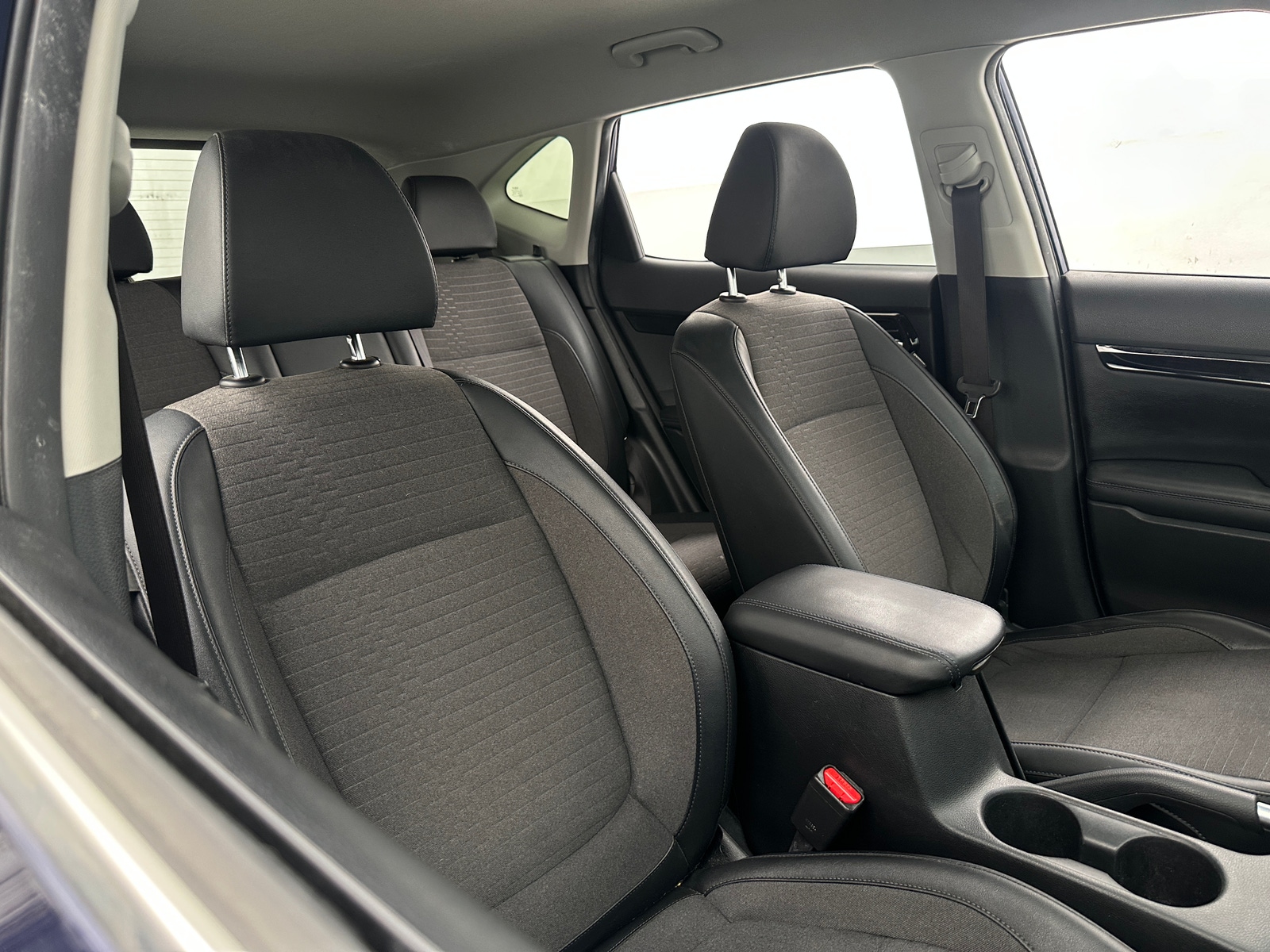 Thumbnail: 2022 Kia Seltos - 2