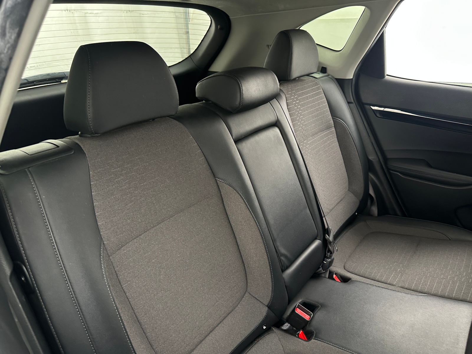 Thumbnail: 2022 Kia Seltos - 6