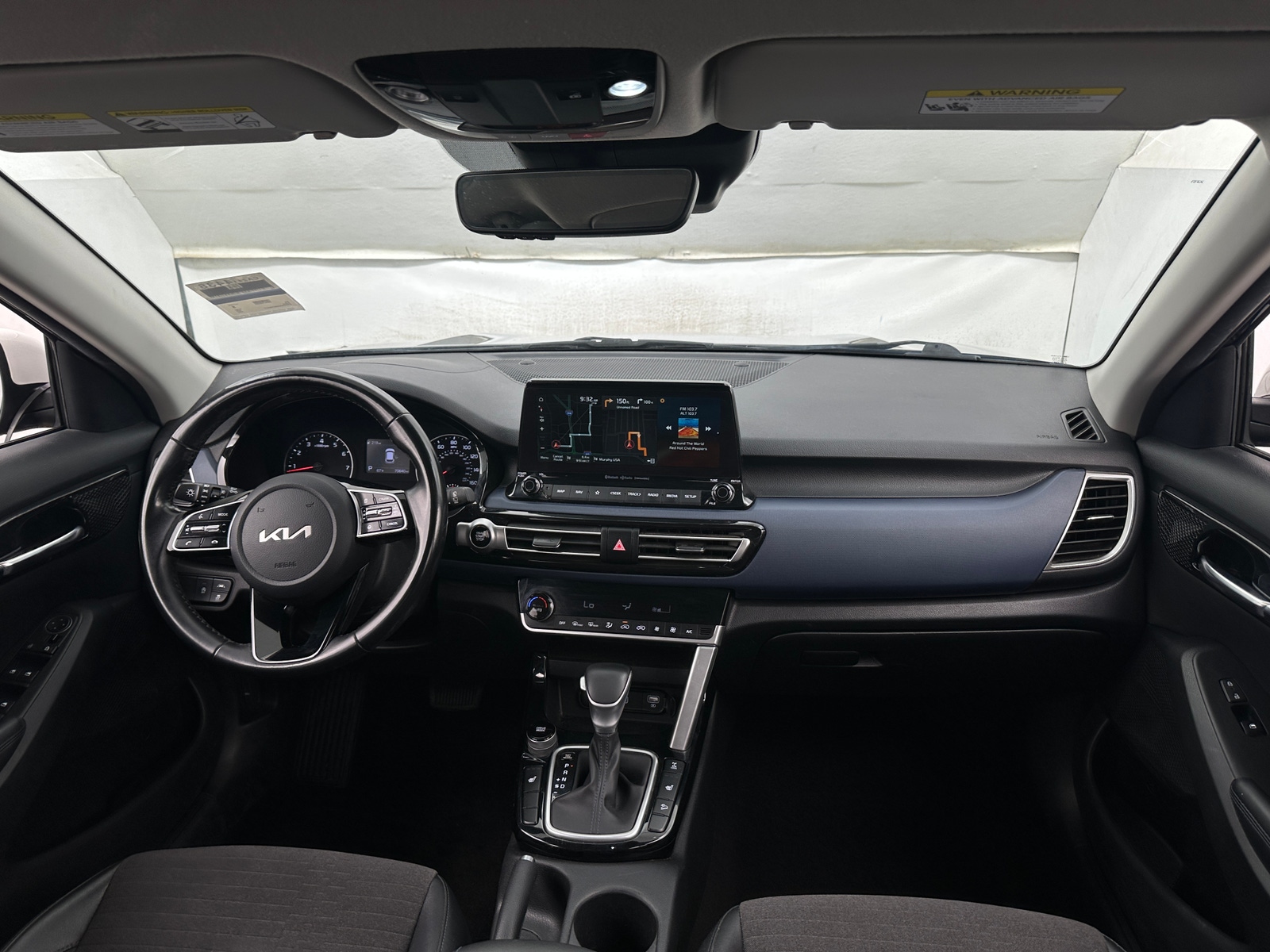 Thumbnail: 2022 Kia Seltos - 3