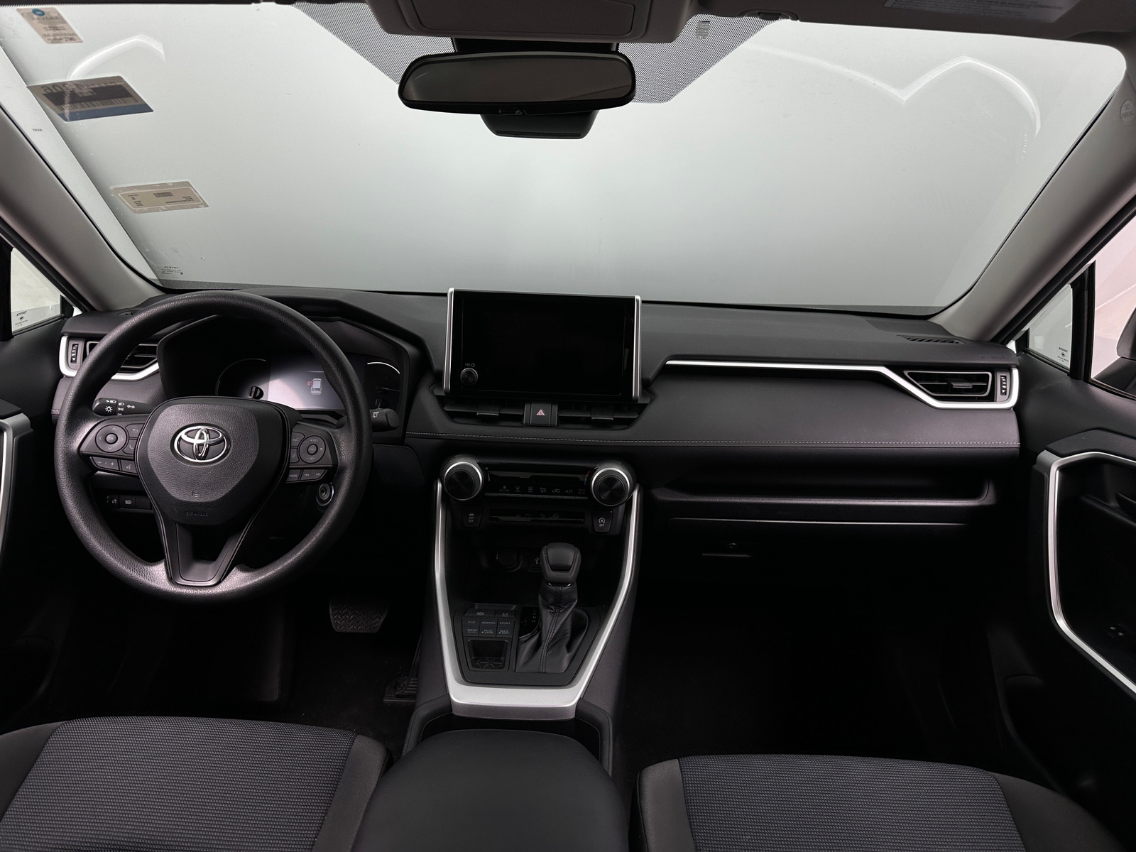 Thumbnail: 2023 Toyota RAV4 - 3