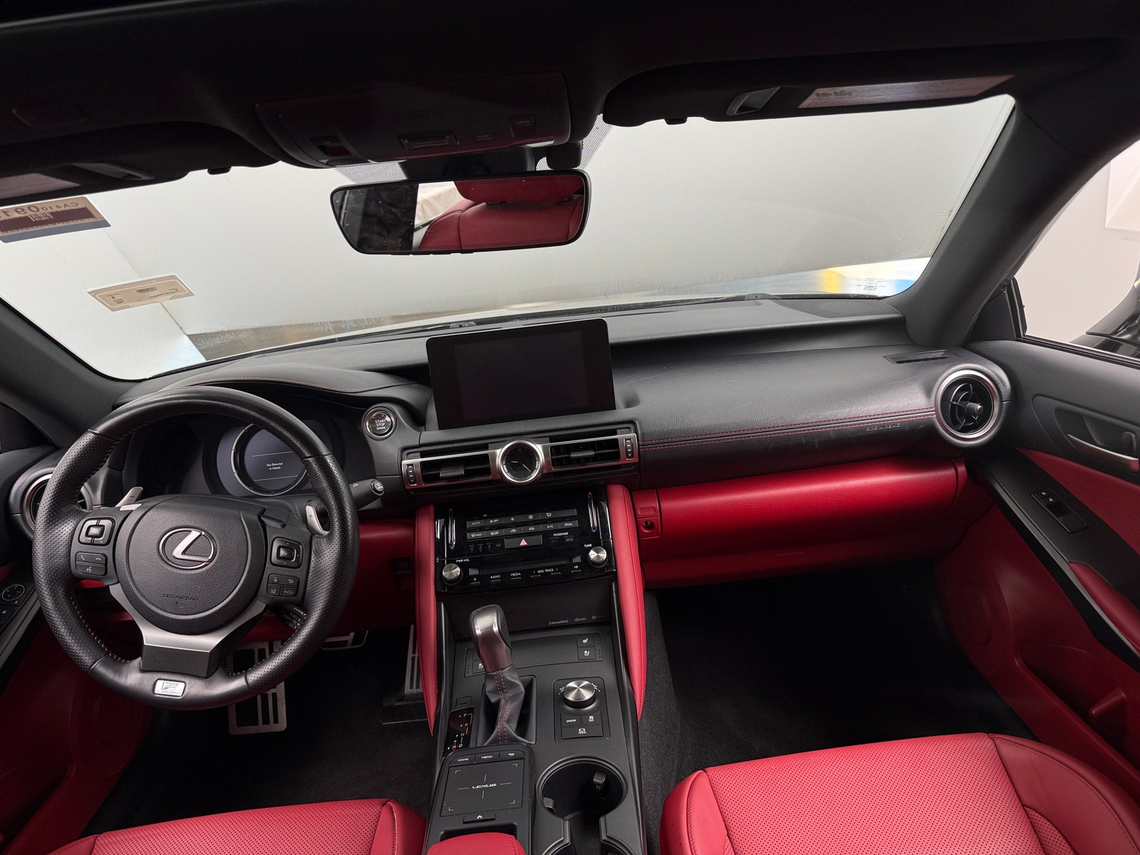 Thumbnail: 2022 Lexus IS - 2