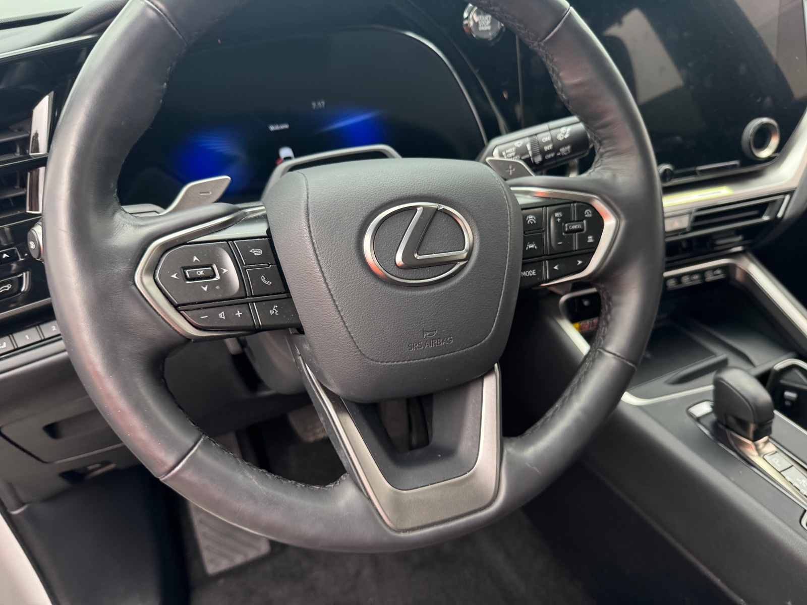 Thumbnail: 2024 Lexus TX - 4