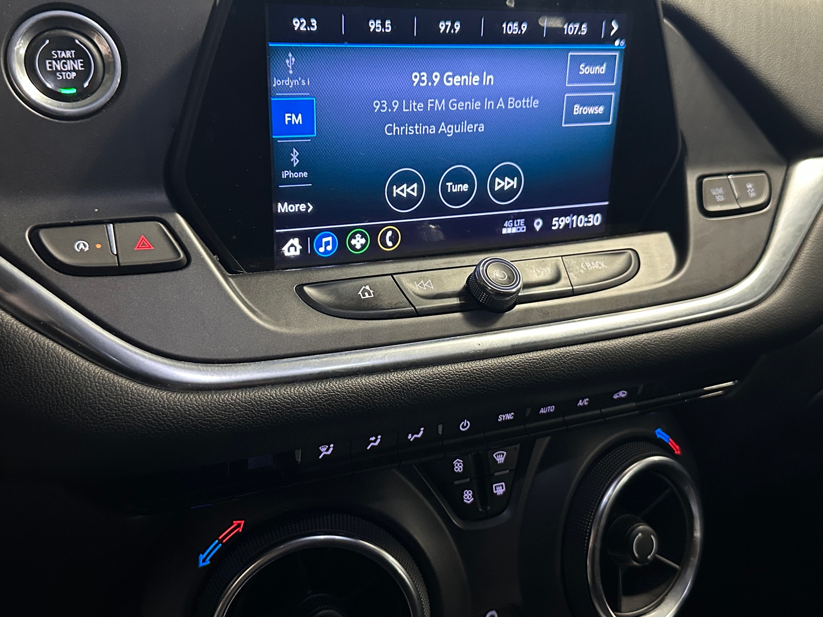 Thumbnail: 2020 Chevrolet Blazer - 4