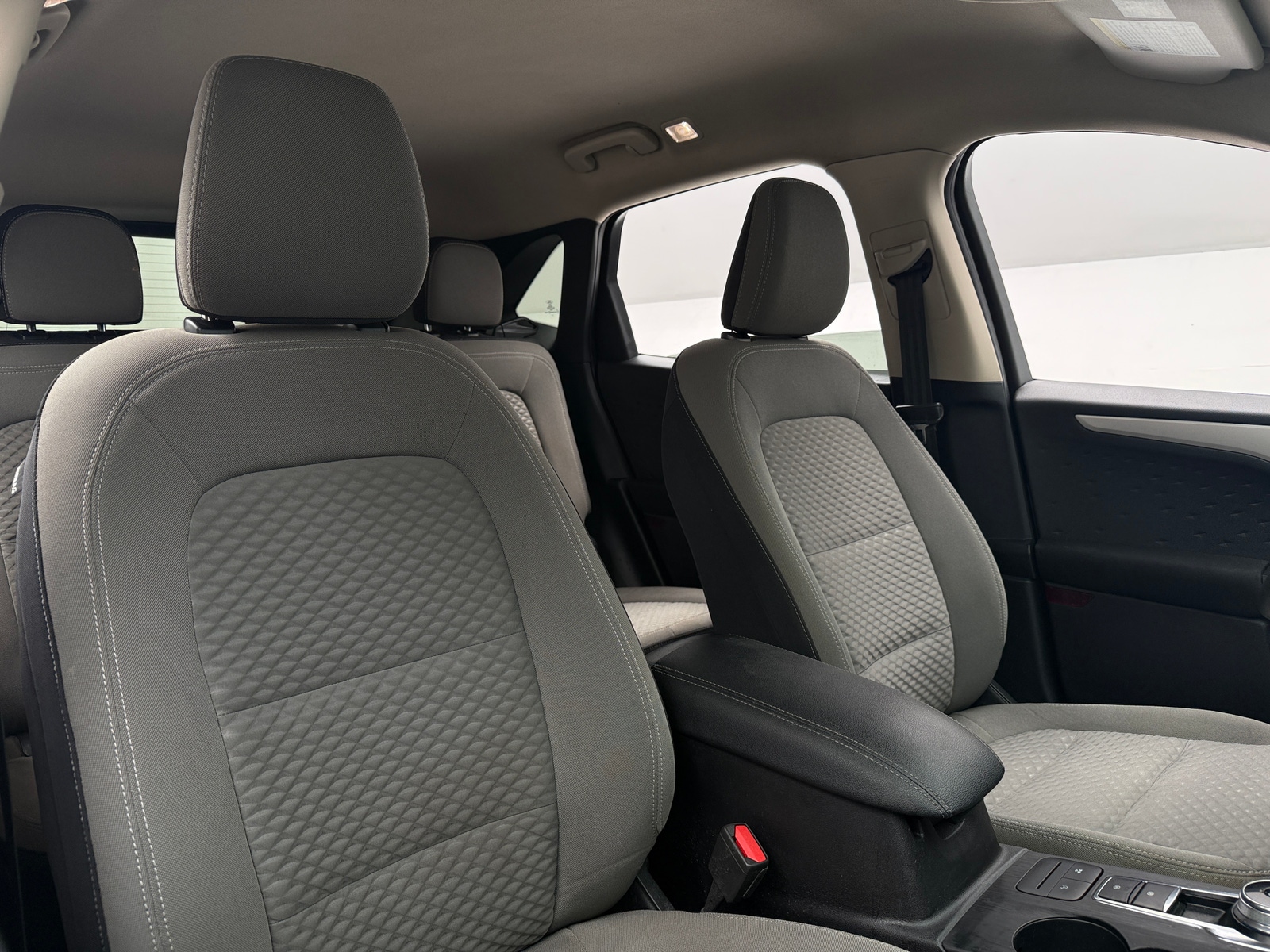 Thumbnail: 2020 Ford Escape - 2