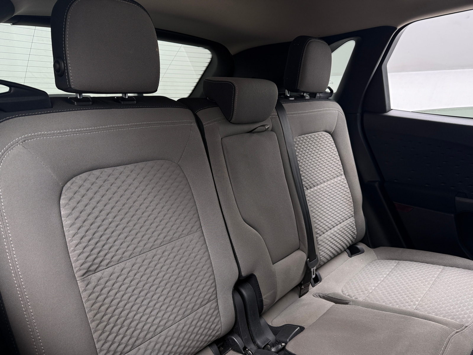 Thumbnail: 2020 Ford Escape - 6