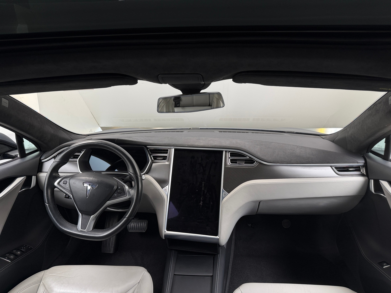 Thumbnail: 2015 Tesla Model S - 2