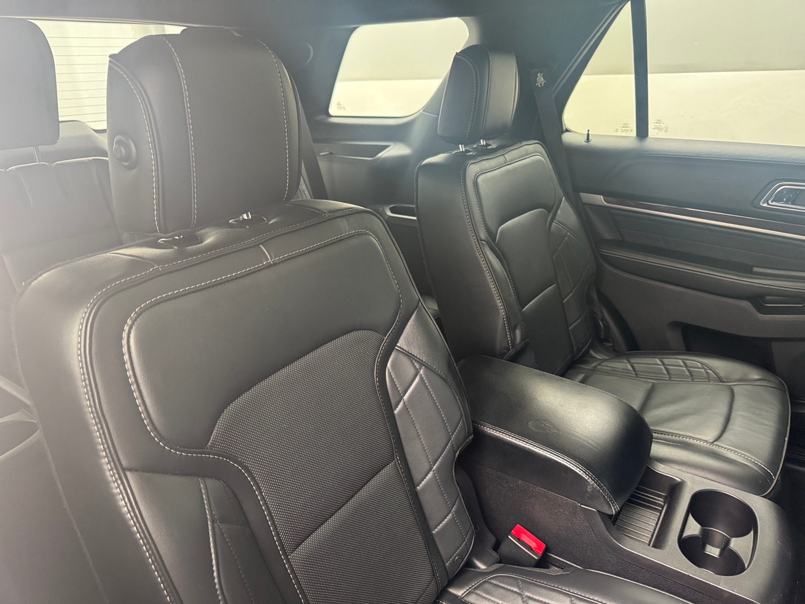 Thumbnail: 2017 Ford Explorer - 5