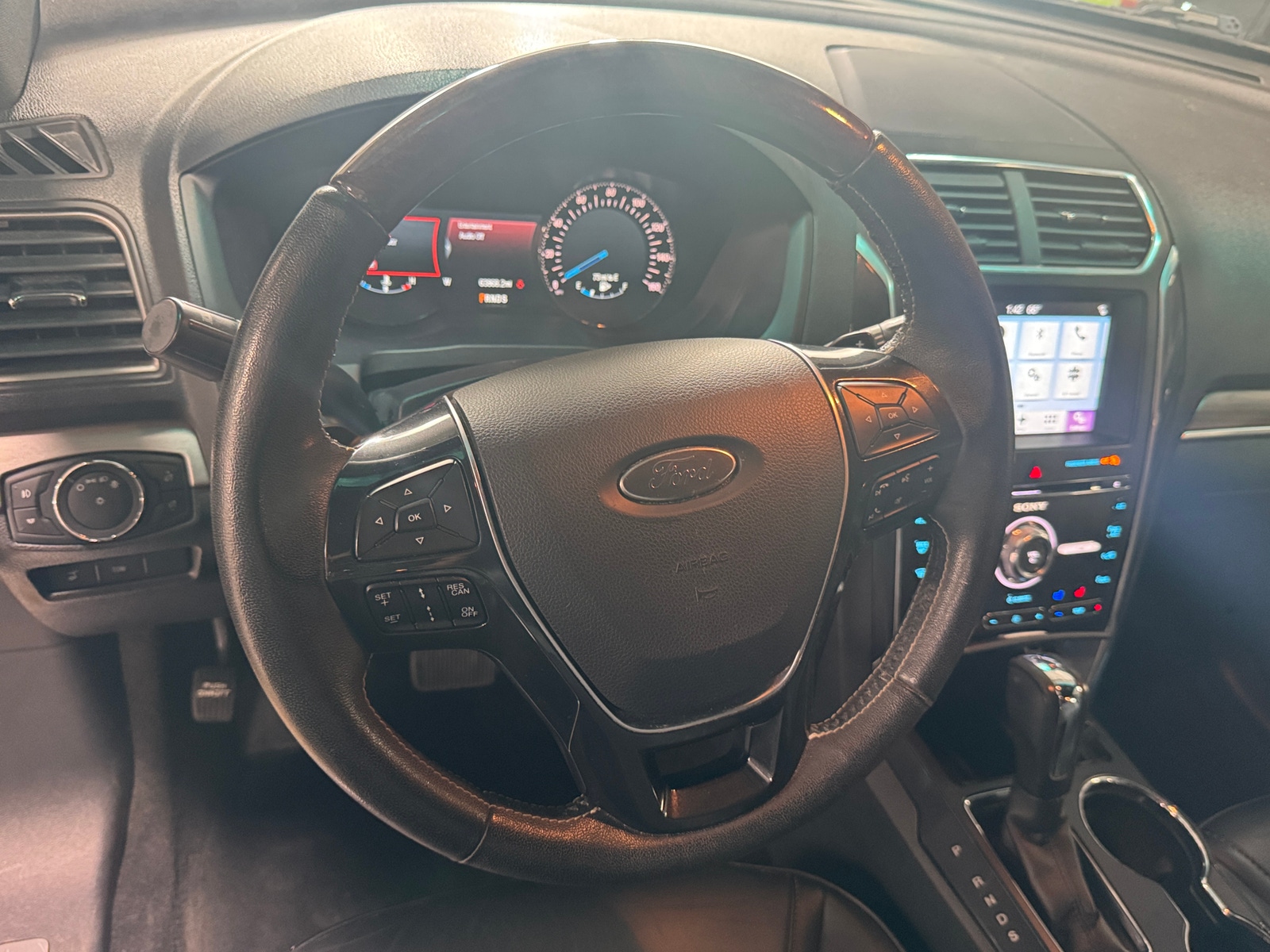 Thumbnail: 2017 Ford Explorer - 4