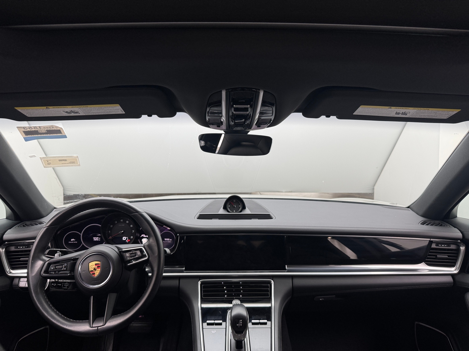 Thumbnail: 2023 Porsche Panamera - 2