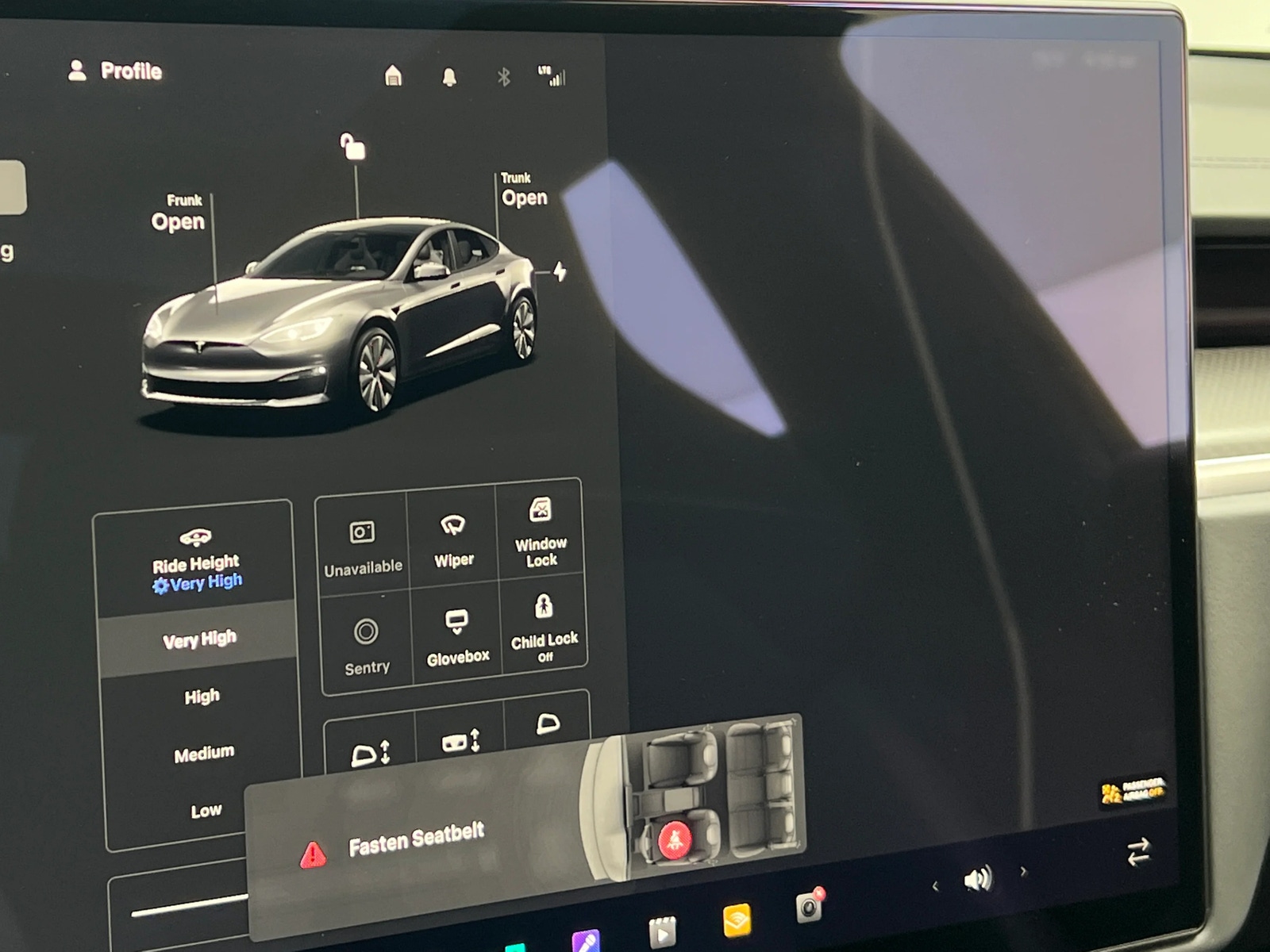 Thumbnail: 2024 Tesla Model S - 3