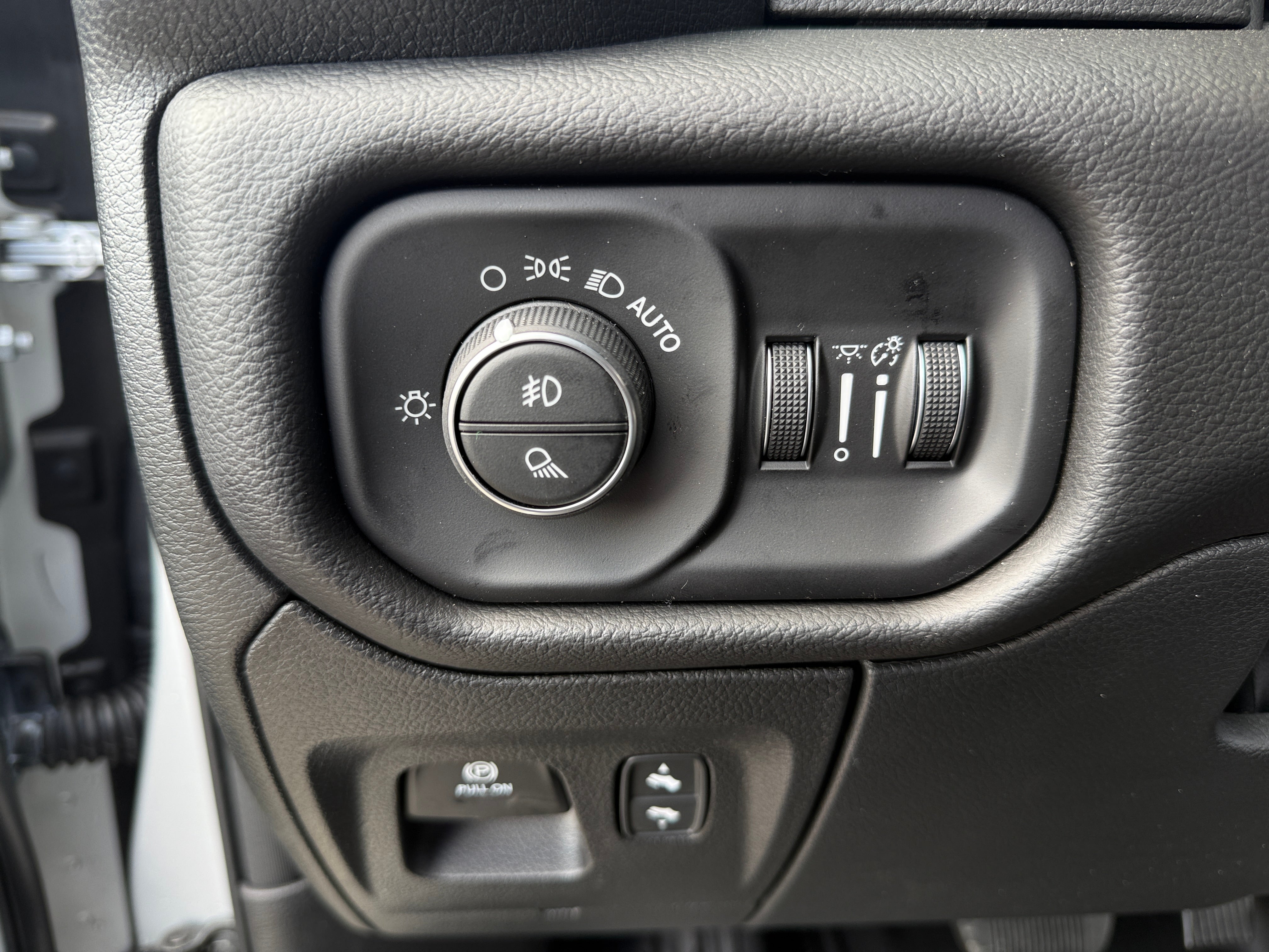 2026 RAM 1500 Big Horn/Lone Star - Photo 14