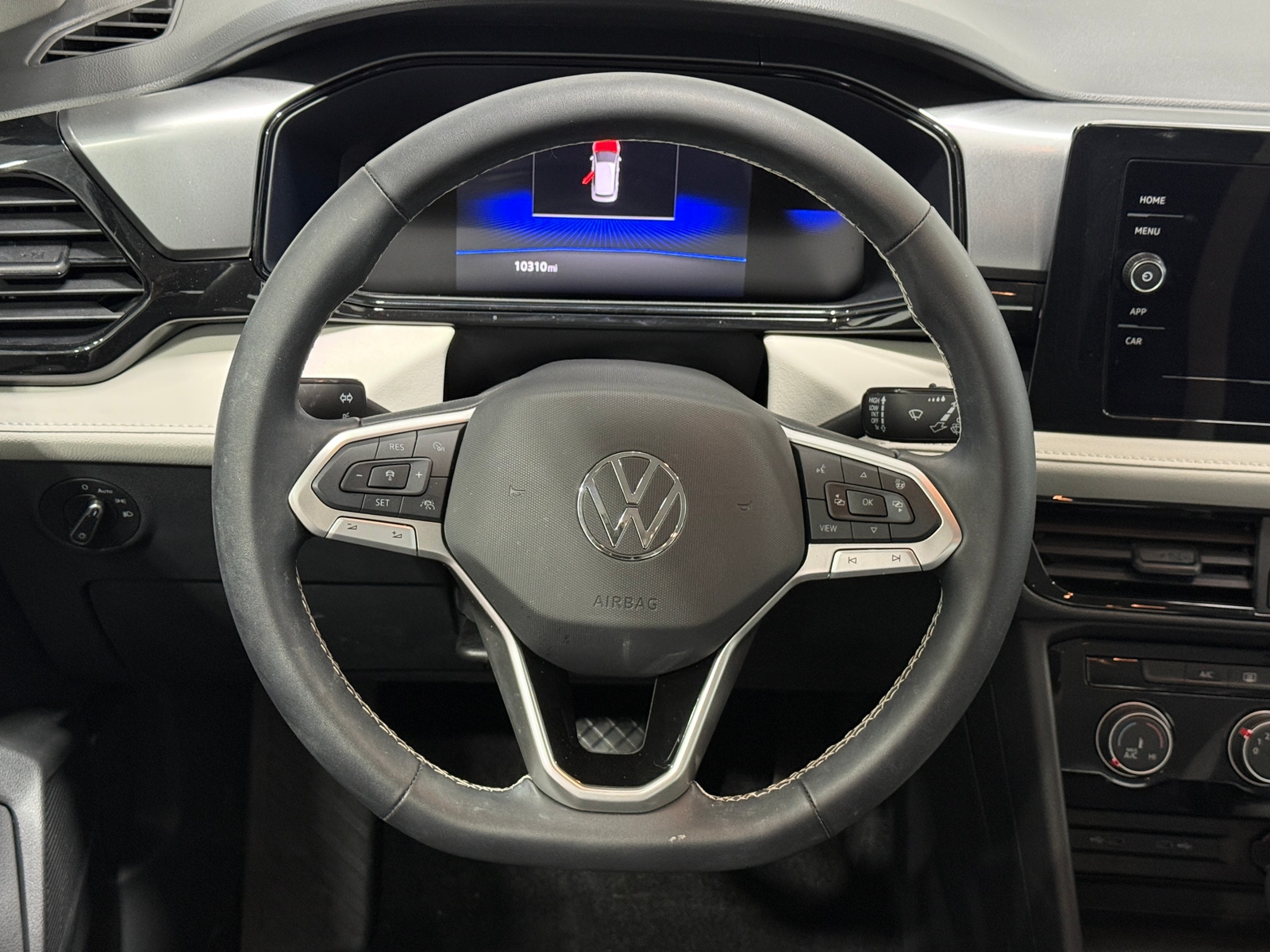 Thumbnail: 2025 Volkswagen Taos - 5