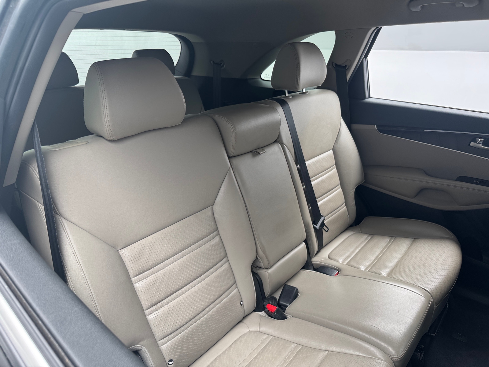 Thumbnail: 2019 Kia Sorento - 5