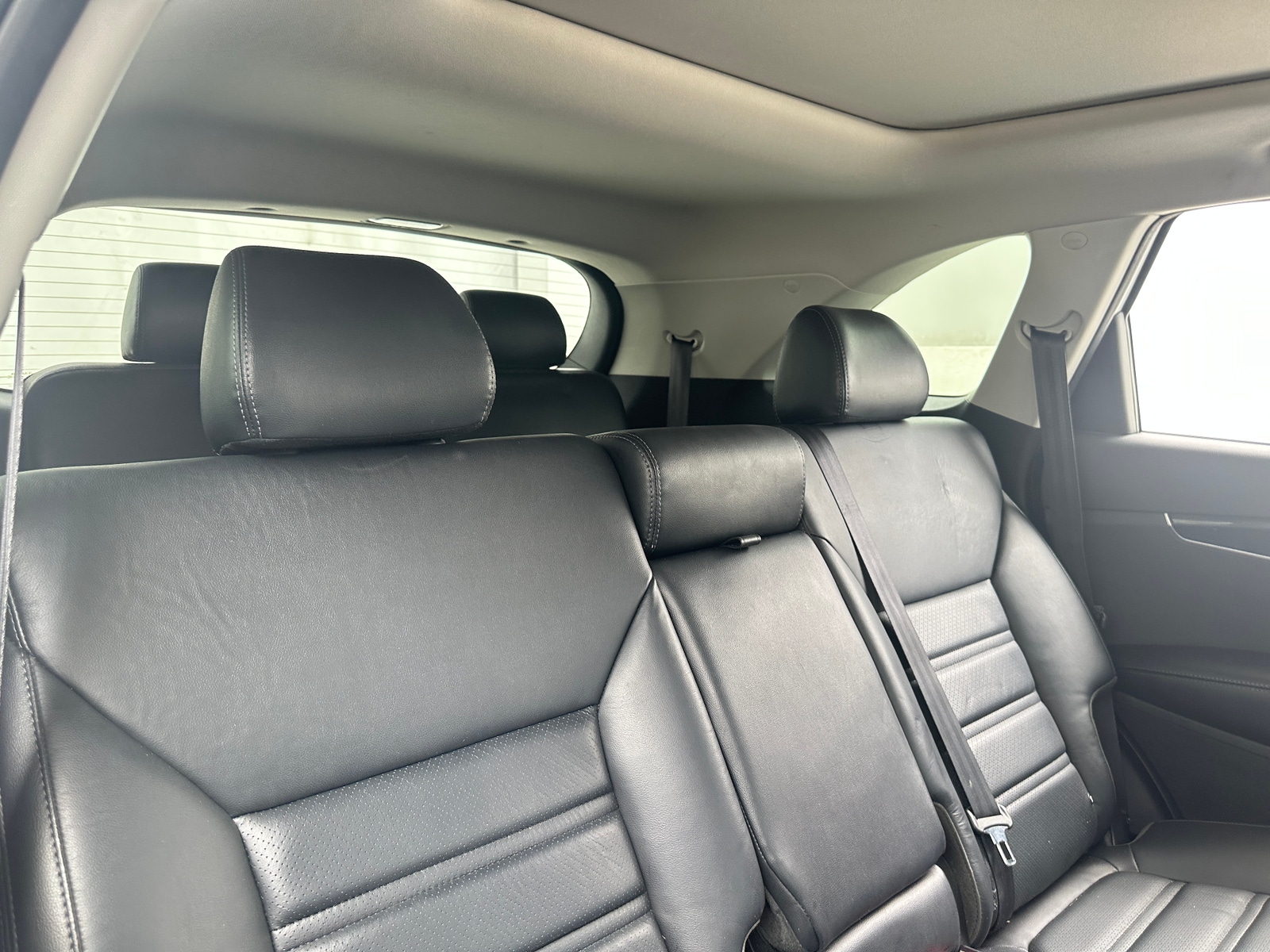 Thumbnail: 2020 Kia Sorento - 5