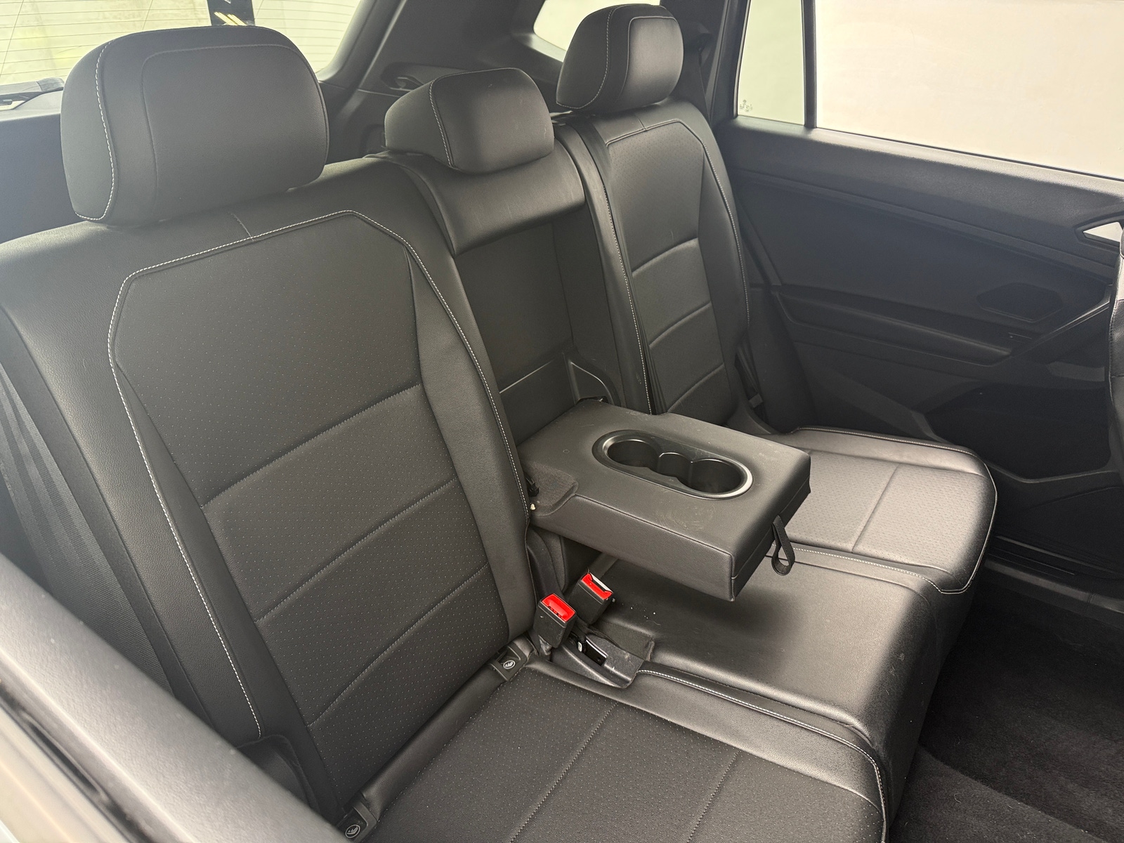 Thumbnail: 2021 Volkswagen Tiguan - 5