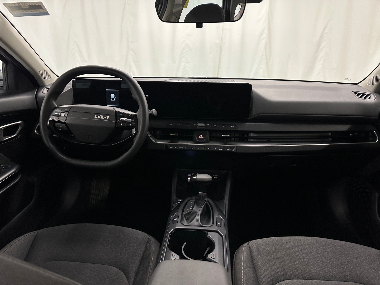 Thumbnail: 2025 Kia K4 - 3