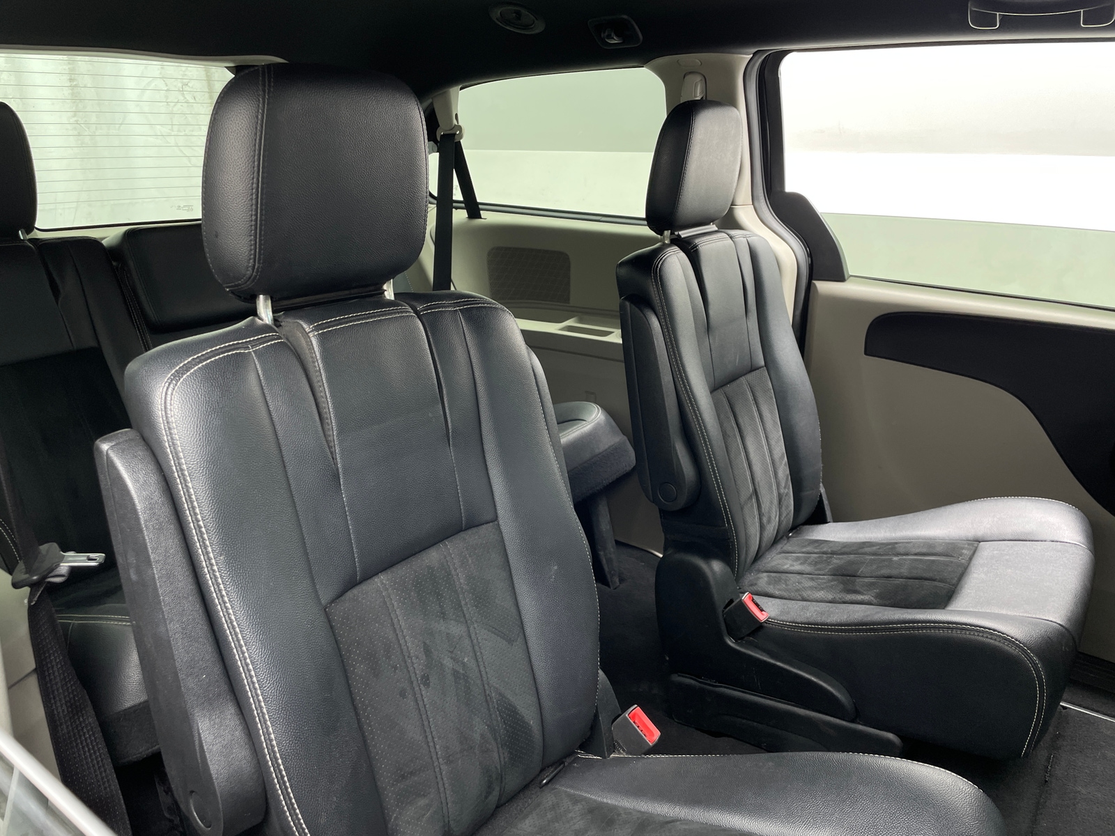 Thumbnail: 2018 Dodge Grand Caravan - 5