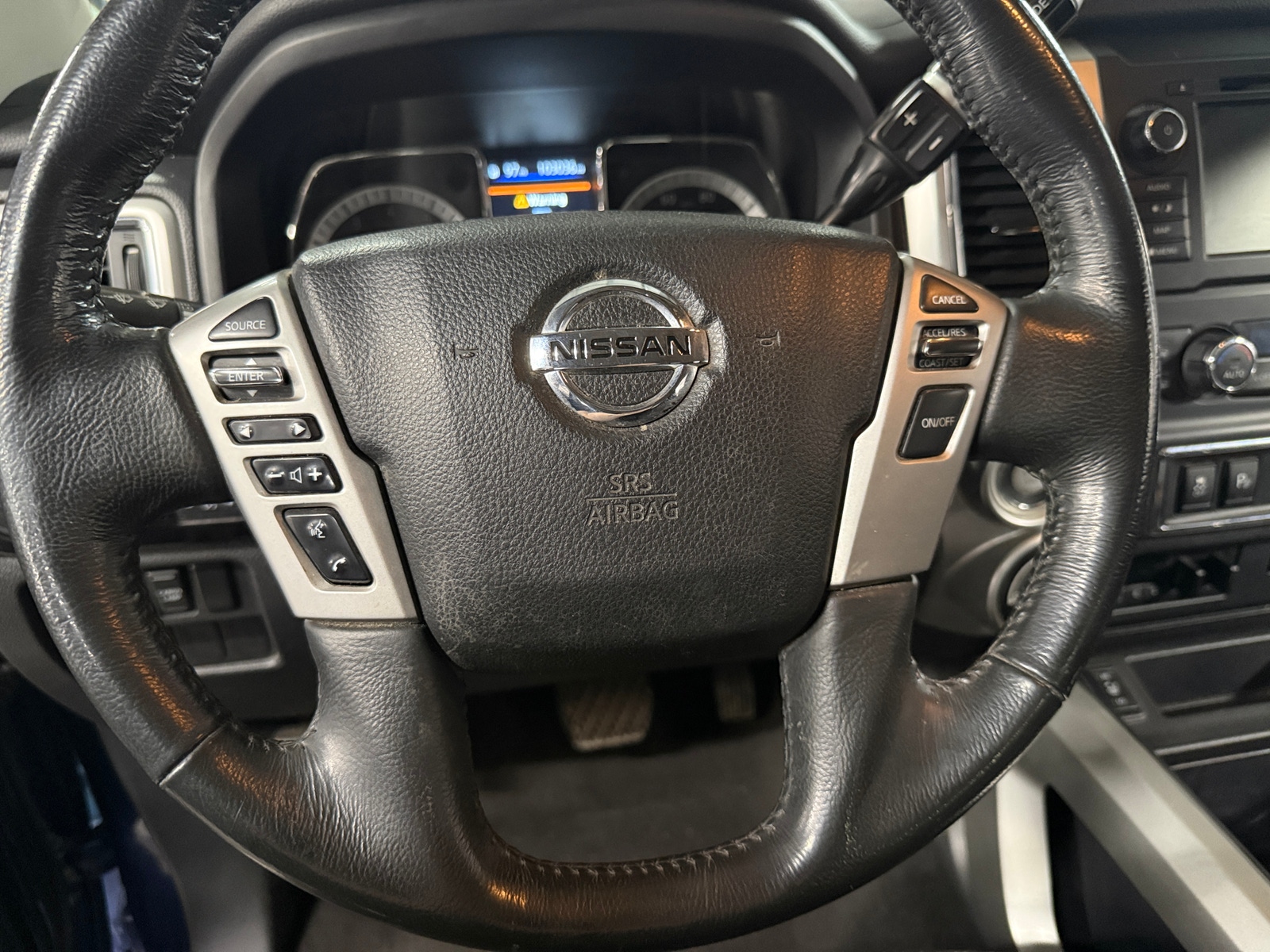 Thumbnail: 2019 Nissan Titan - 5