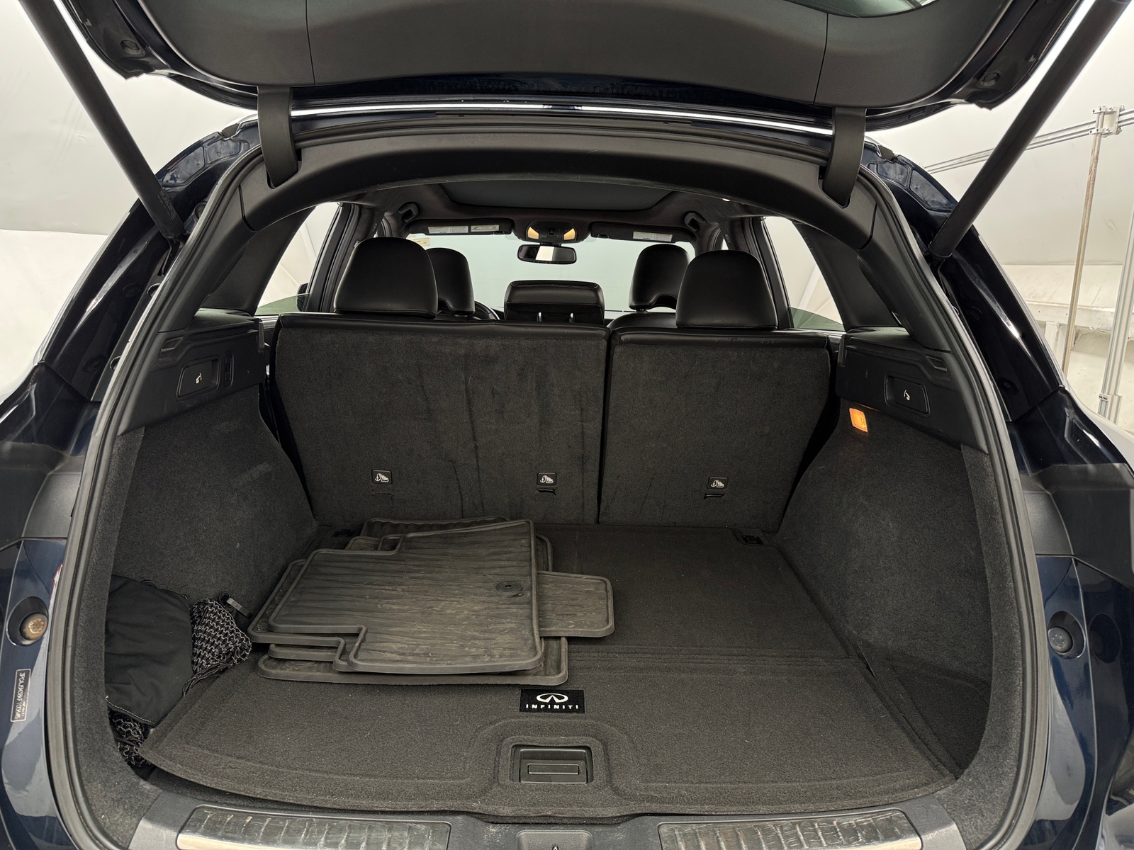 Thumbnail: 2019 INFINITI QX50 - 6