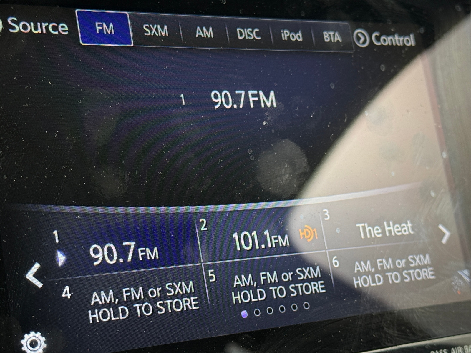 Thumbnail: 2019 INFINITI QX50 - 3