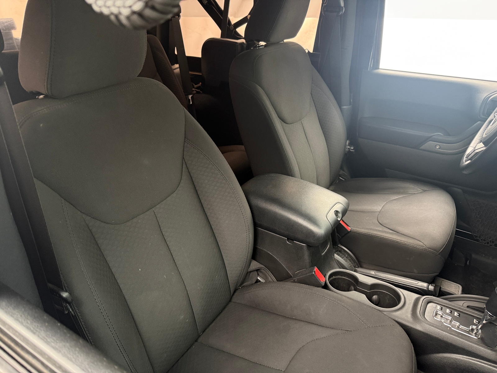 Thumbnail: 2017 Jeep Wrangler - 2