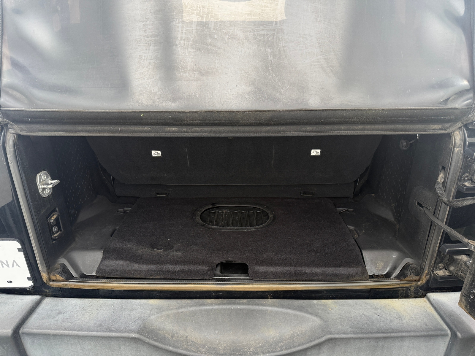 Thumbnail: 2017 Jeep Wrangler - 7