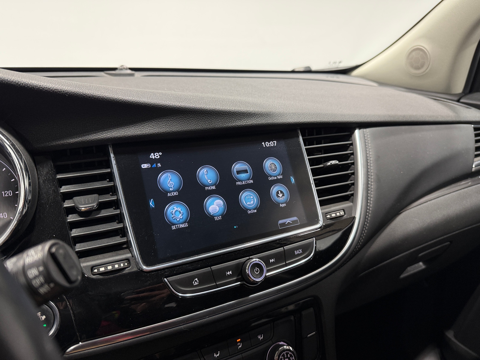 Thumbnail: 2019 Buick Encore - 3