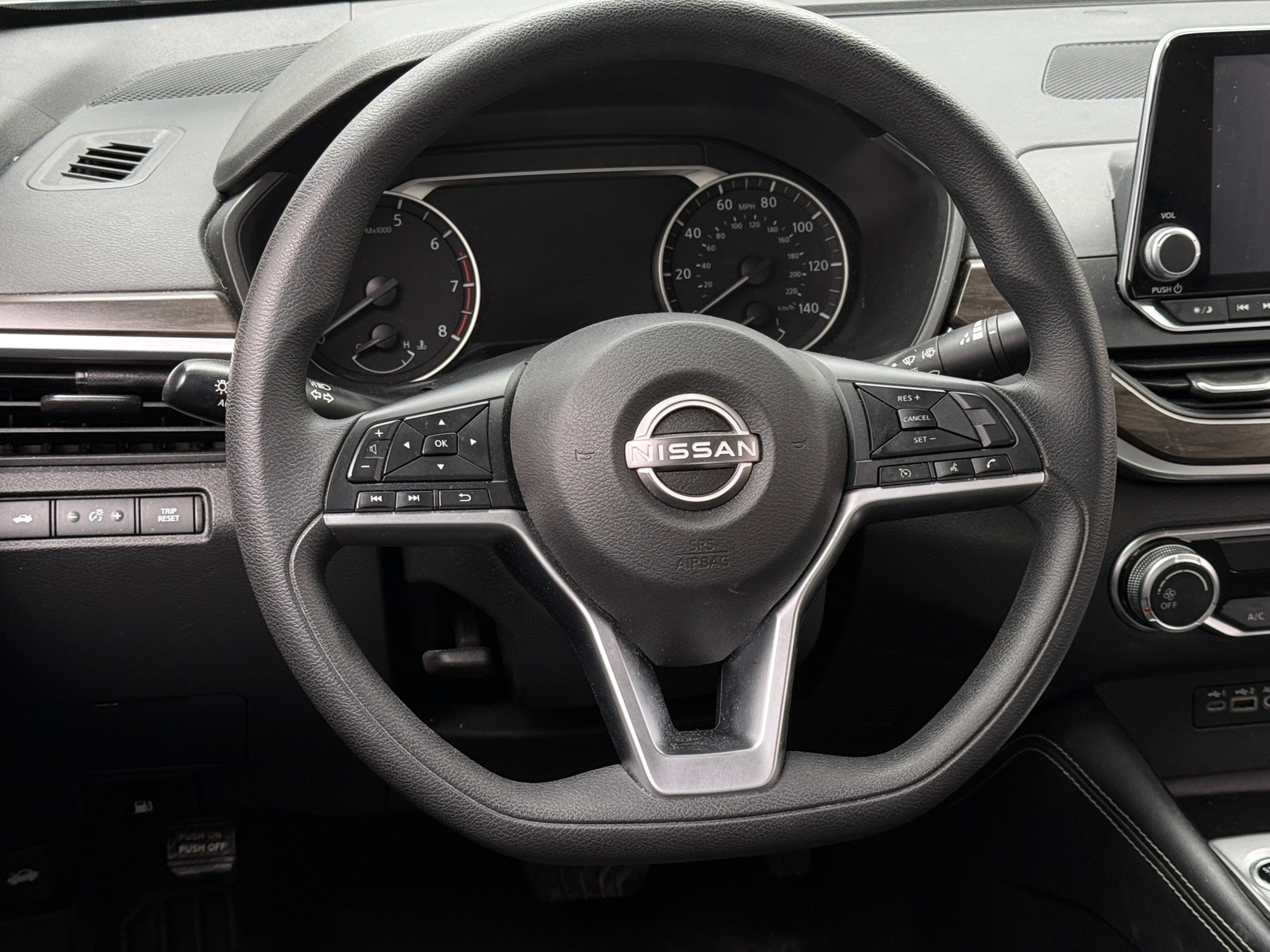 Thumbnail: 2023 Nissan Altima - 5