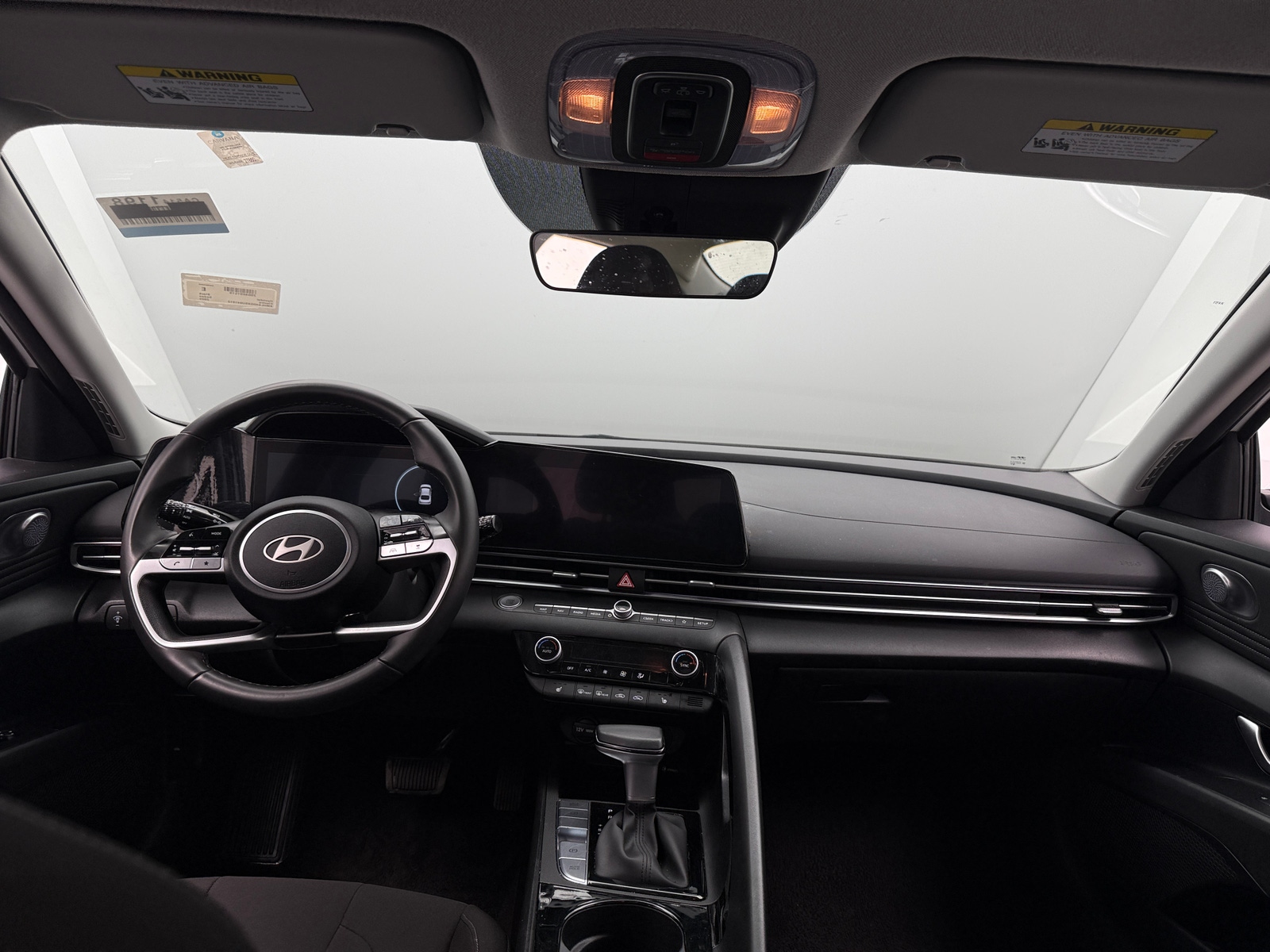 Thumbnail: 2025 Hyundai Elantra - 3