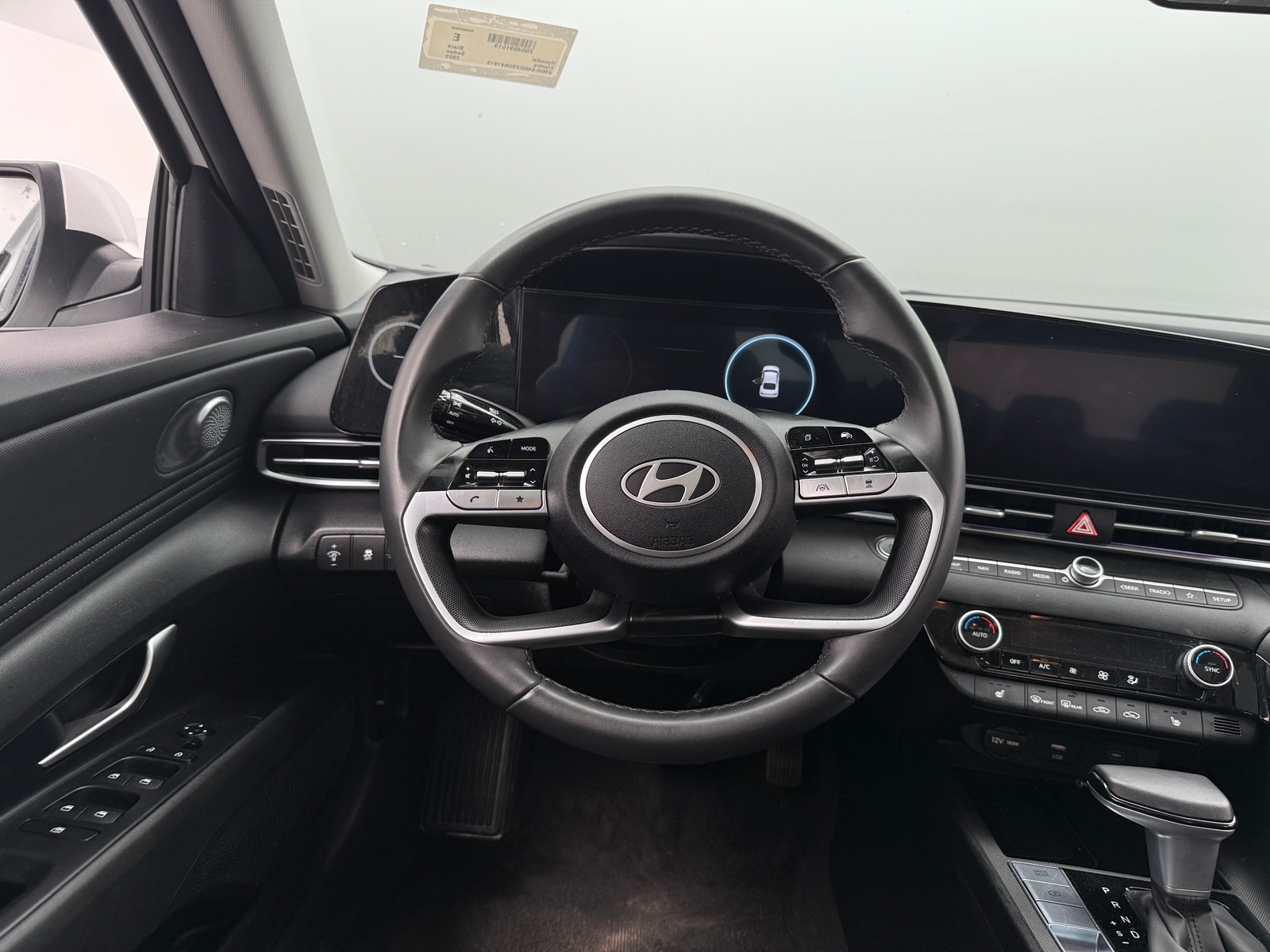 Thumbnail: 2025 Hyundai Elantra - 5