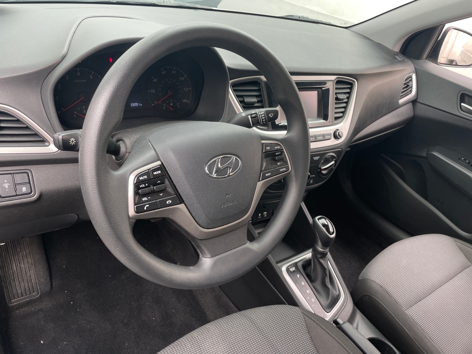 Thumbnail: 2022 Hyundai Accent - 5