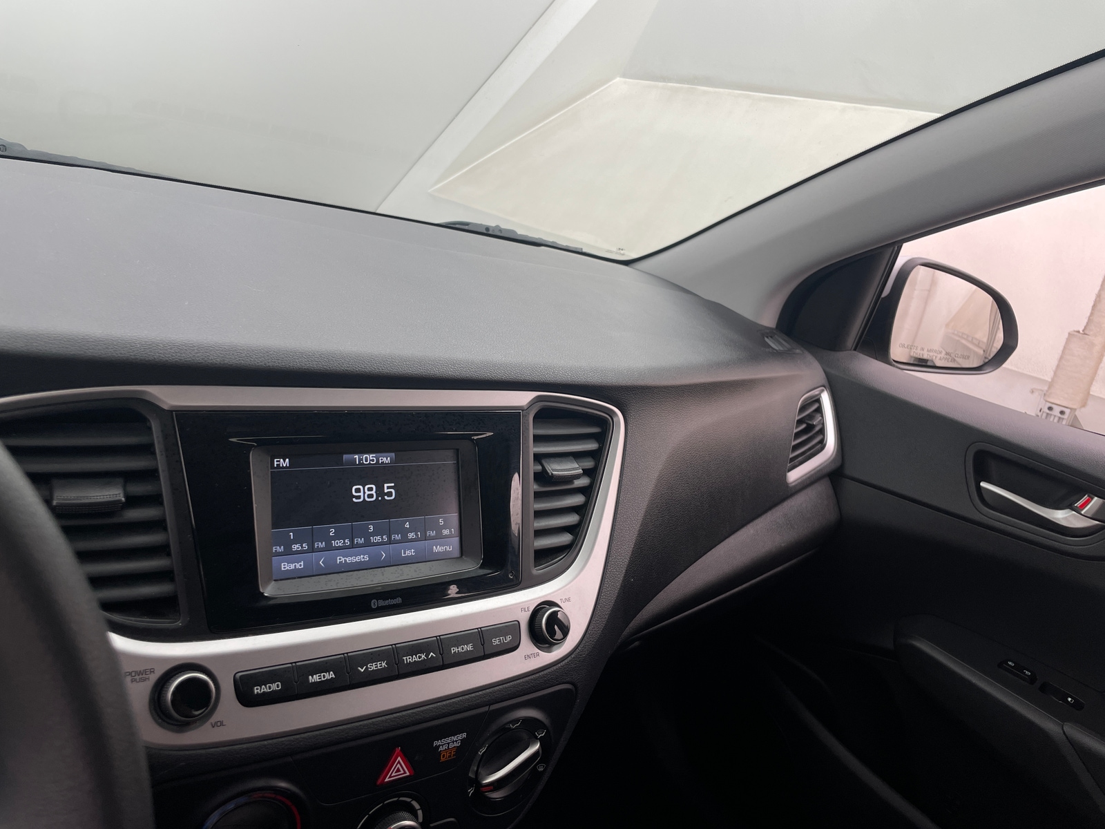 Thumbnail: 2022 Hyundai Accent - 4